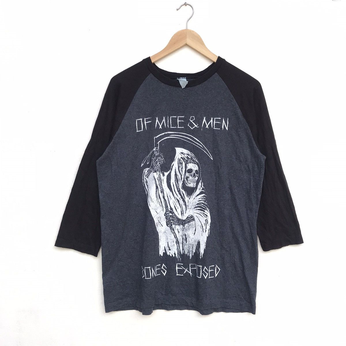 image of Band Tees x Rock T Shirt Of Mice & Men Bones Exposed Band Rock Tee 3 Quater in Black (Size Medium)