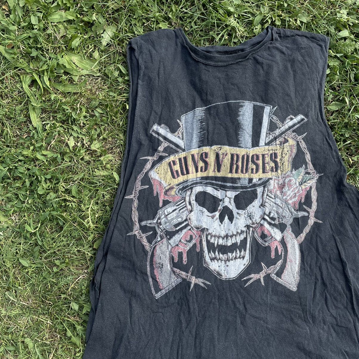 Band Tees Vintage Y2K Guns N Roses Skulls Dead Face Horror Tee Punk Size US L / EU 52-54 / 3 - 3 Thumbnail