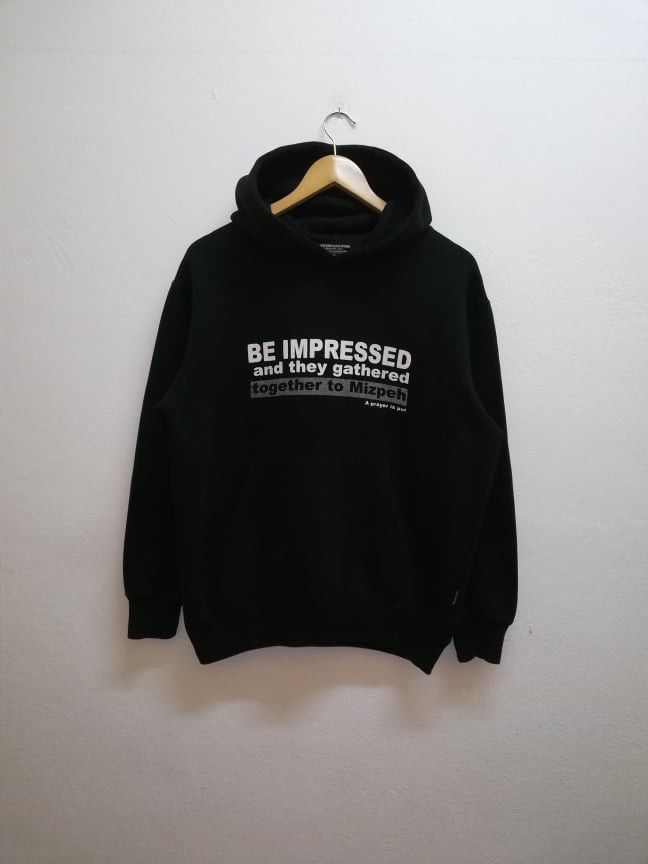 Japanese Brand Rare🔥 Hoodie Japanese brand by Neuterplevodsgn (c24) Size US L / EU 52-54 / 3 - 4 Thumbnail