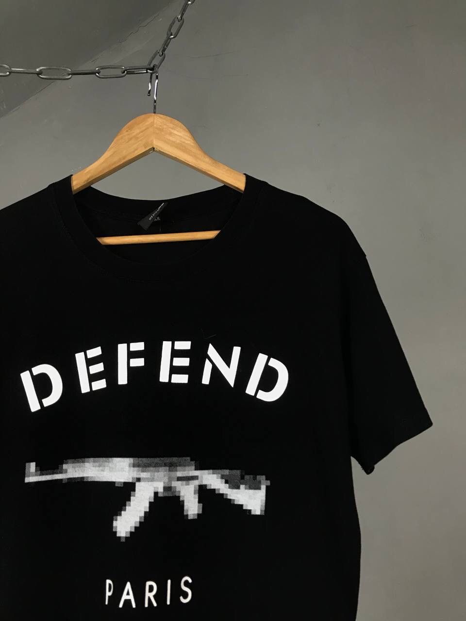 DEFEND PARIS × Designer Defend Paris luxury streetwear tee Size US M / EU 48-50 / 2 - 2 Thumbnail