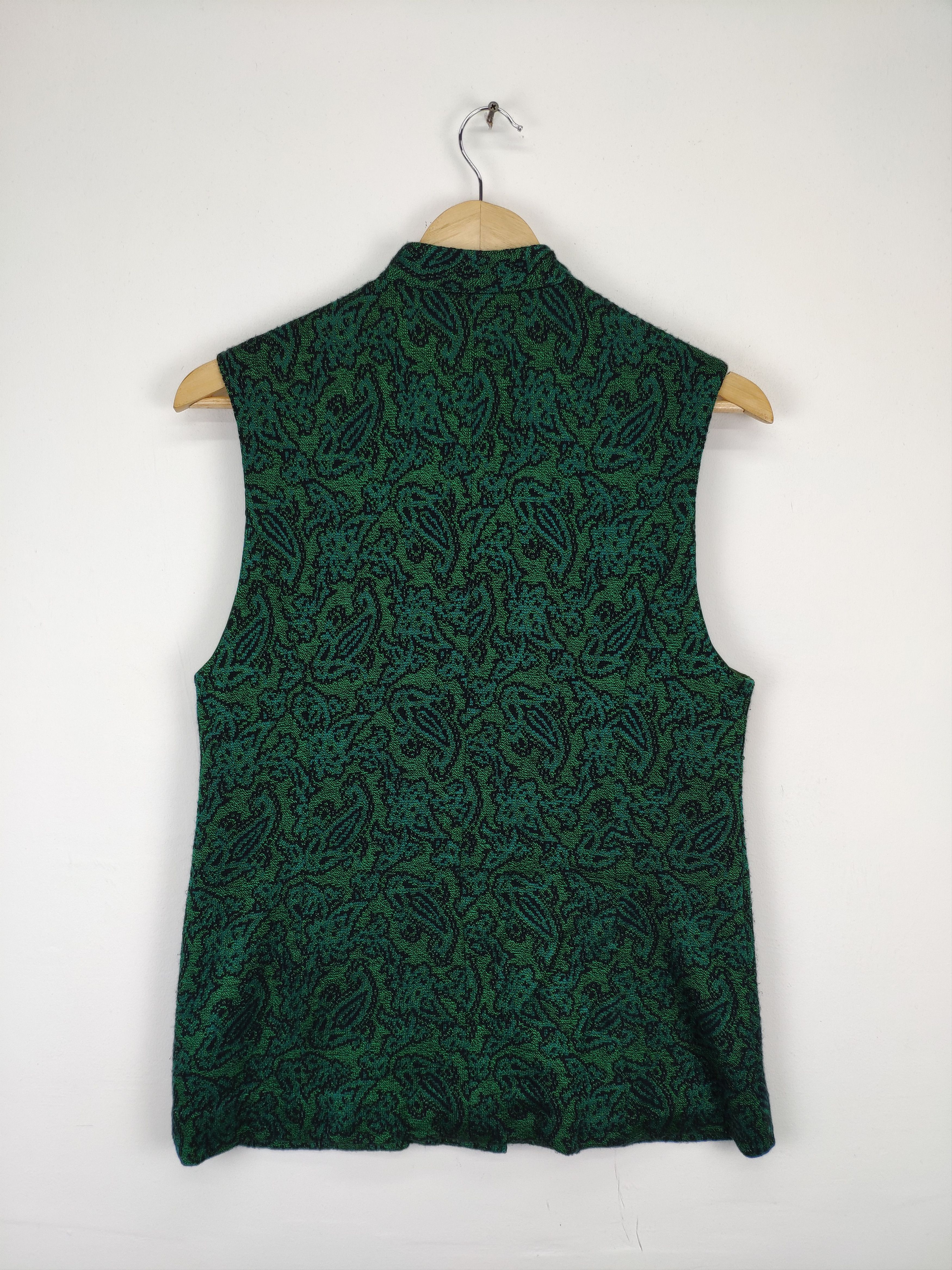 The Unbranded Brand × Vintage Vintage Vest Paisley Unbranded Size S / US 4 / IT 40 - 9 Thumbnail
