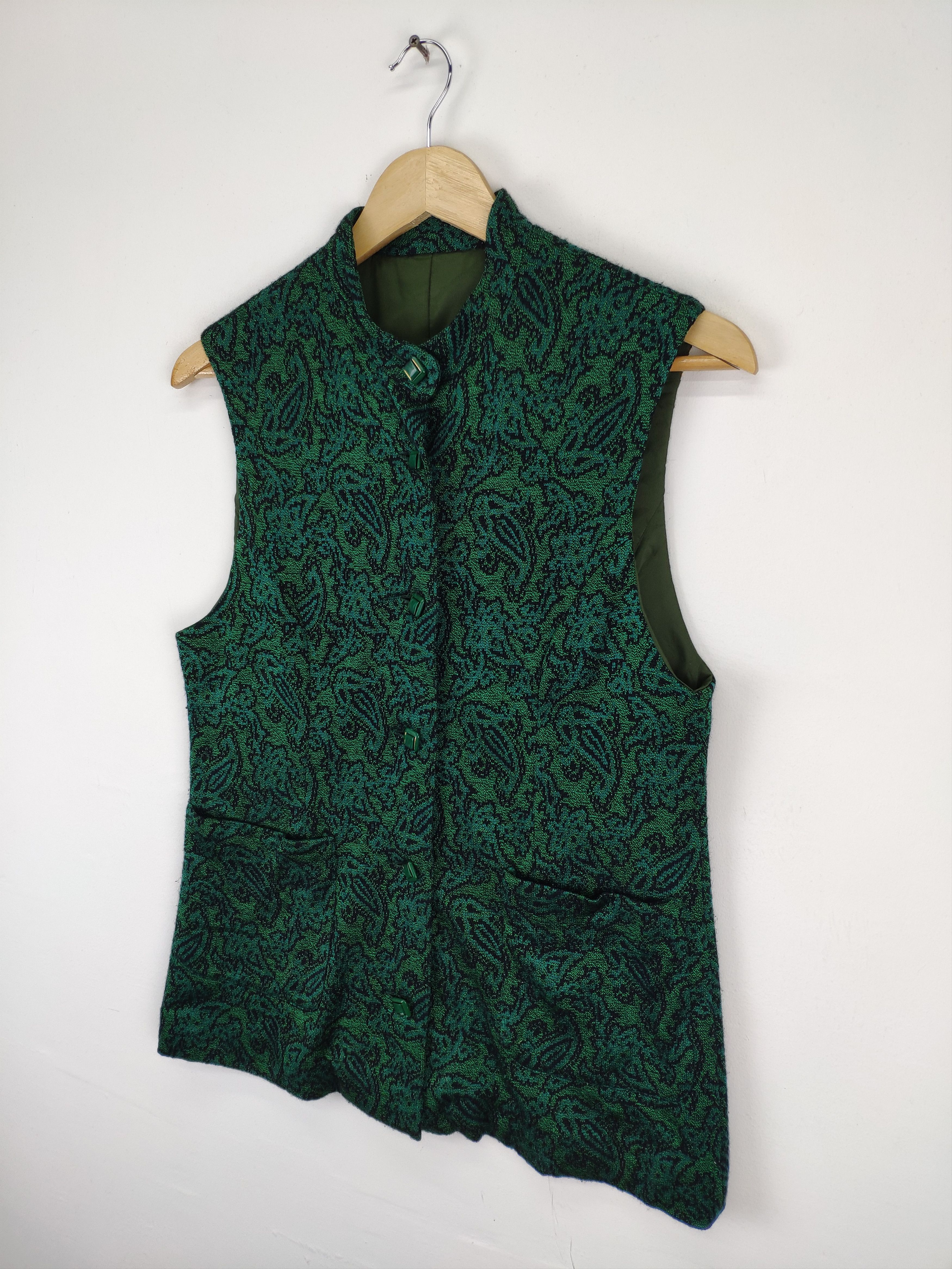The Unbranded Brand × Vintage Vintage Vest Paisley Unbranded Size S / US 4 / IT 40 - 2 Thumbnail