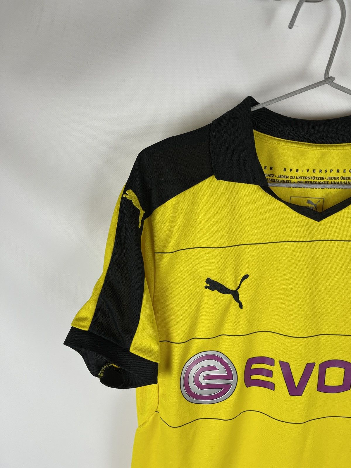 Puma Puma Borussia Dortmund 2015 2016 #4 Subotic home soccer shir Size US M / EU 48-50 / 2 - 2 Thumbnail