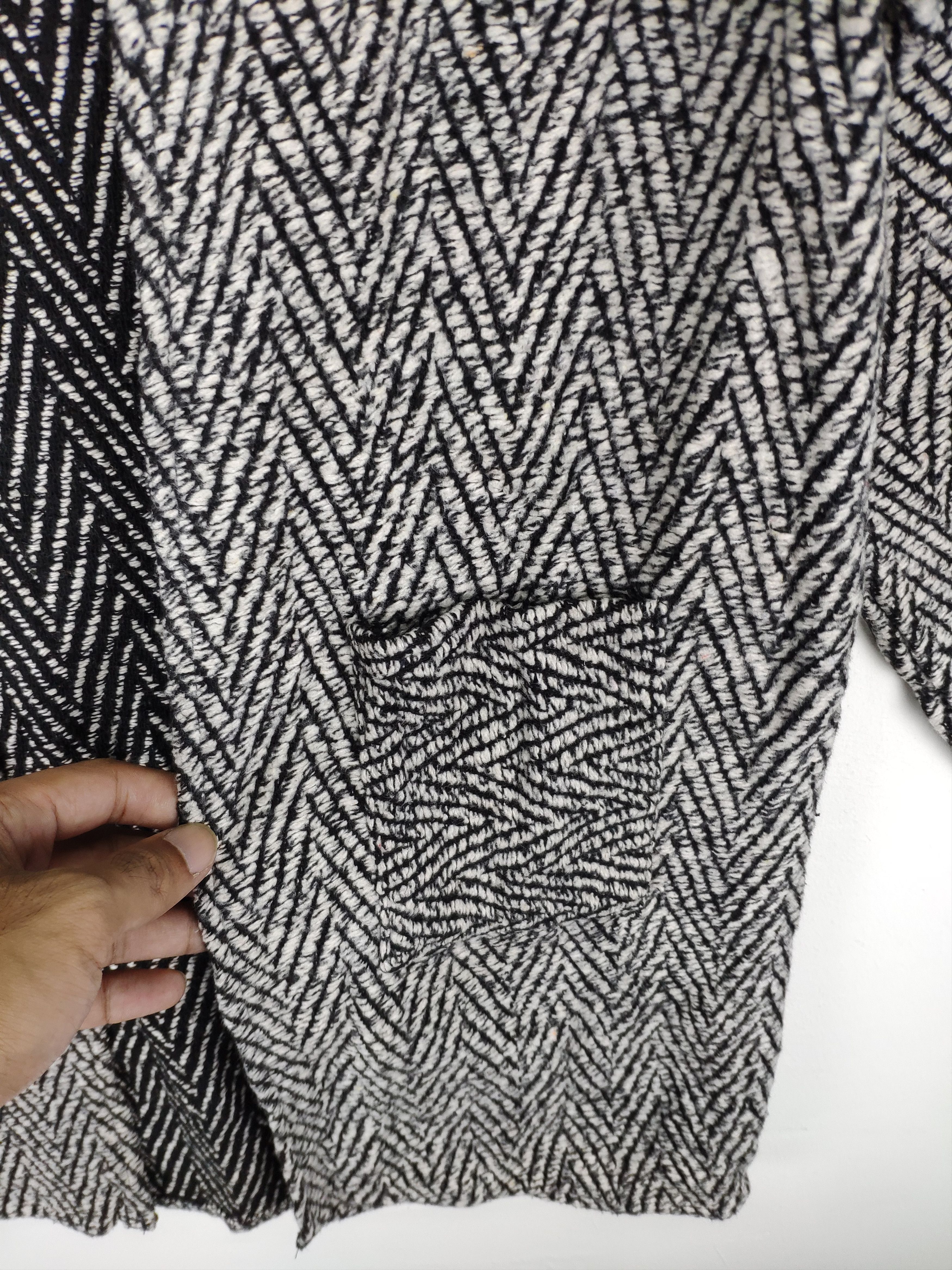 Japanese Brand × Vintage Vintage Knit Cardigan Zebra Striped Size S / US 4 / IT 40 - 6 Thumbnail