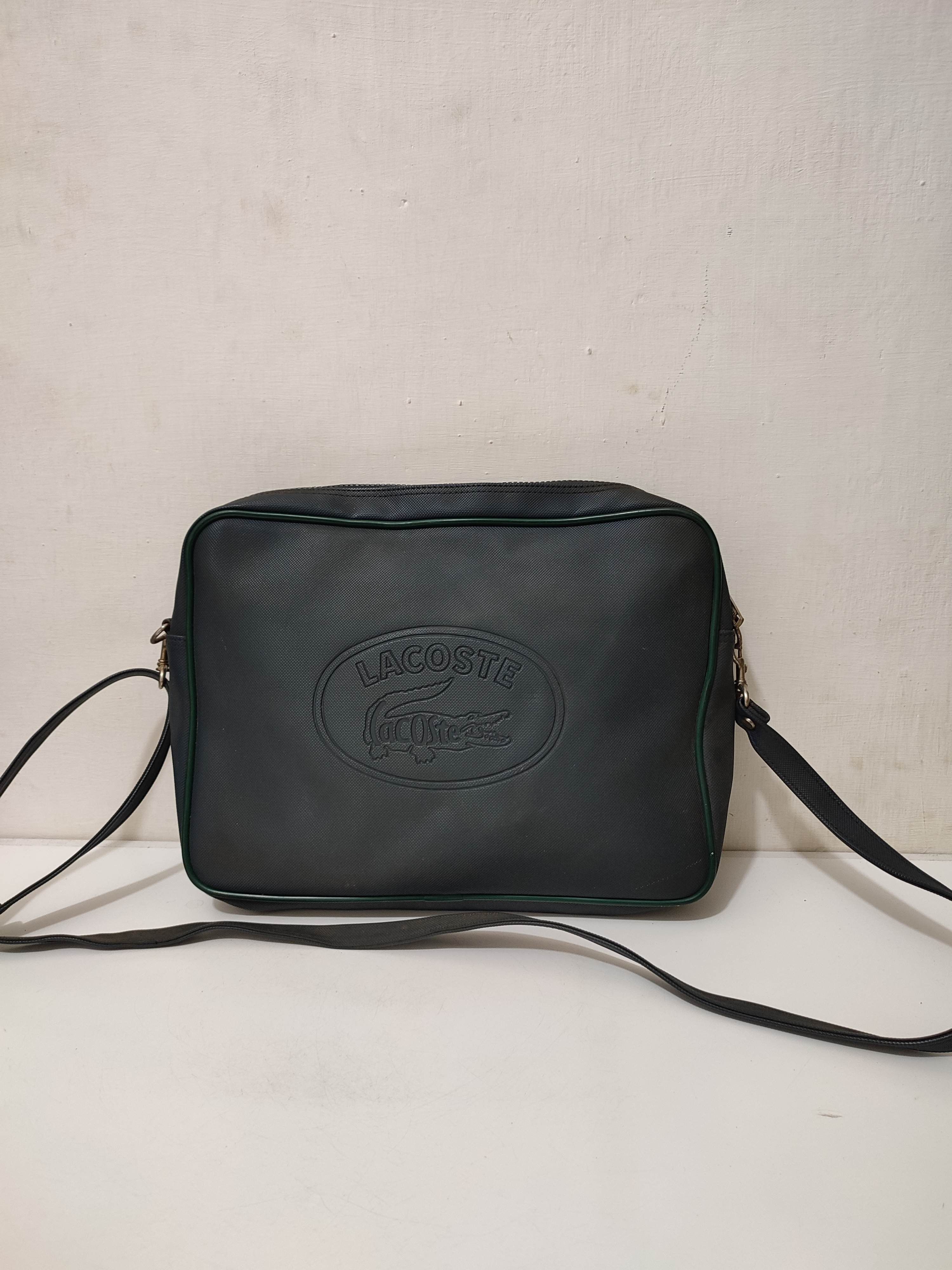 Lacoste × Vintage 🔥Vintage Lacoste Paris Sling Bag Big Logo design Size ONE SIZE - 8 Thumbnail