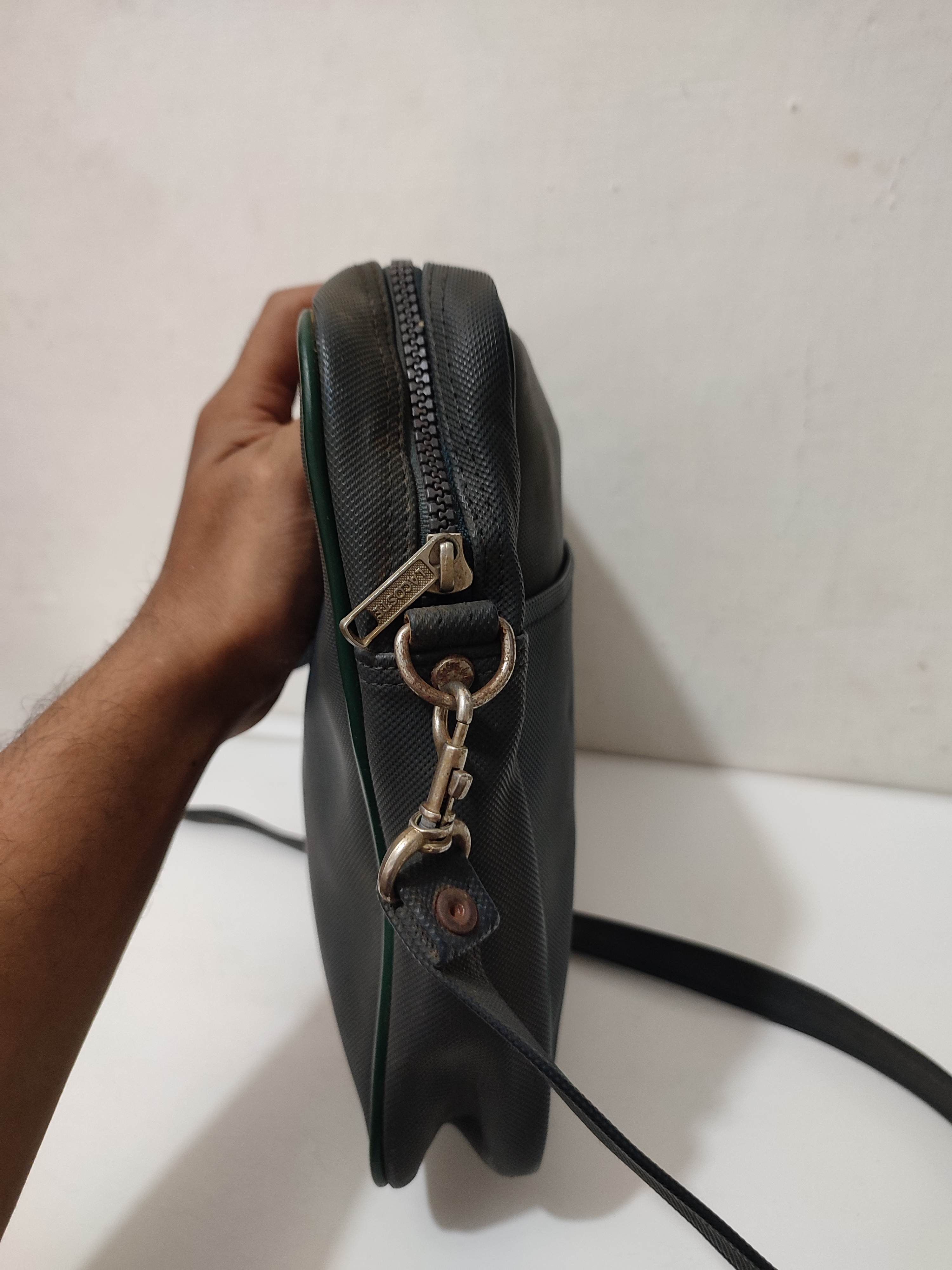 Lacoste × Vintage 🔥Vintage Lacoste Paris Sling Bag Big Logo design Size ONE SIZE - 12 Thumbnail