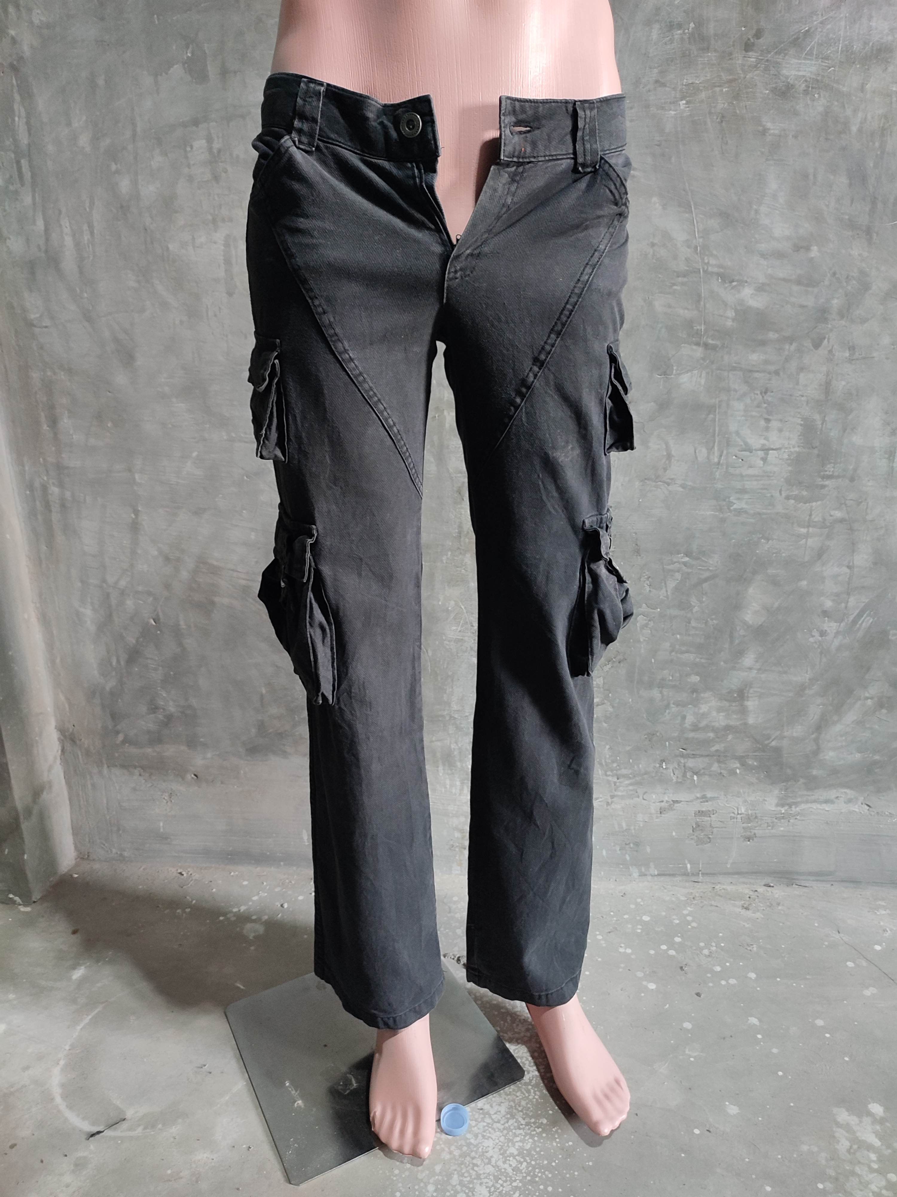 Designer 🔥Valley black wash Cargo 3D Multipocket Low rise Pants Size US 29 - 11 Thumbnail