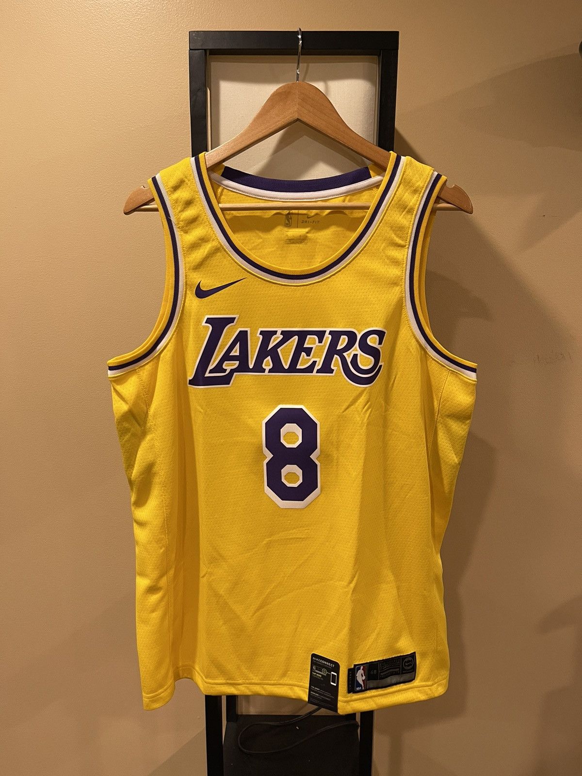 NBA Nike NBA Los Angeles Lakers Kobe Bryant Authentic Jersey Size US M / EU 48-50 / 2 - 4 Thumbnail