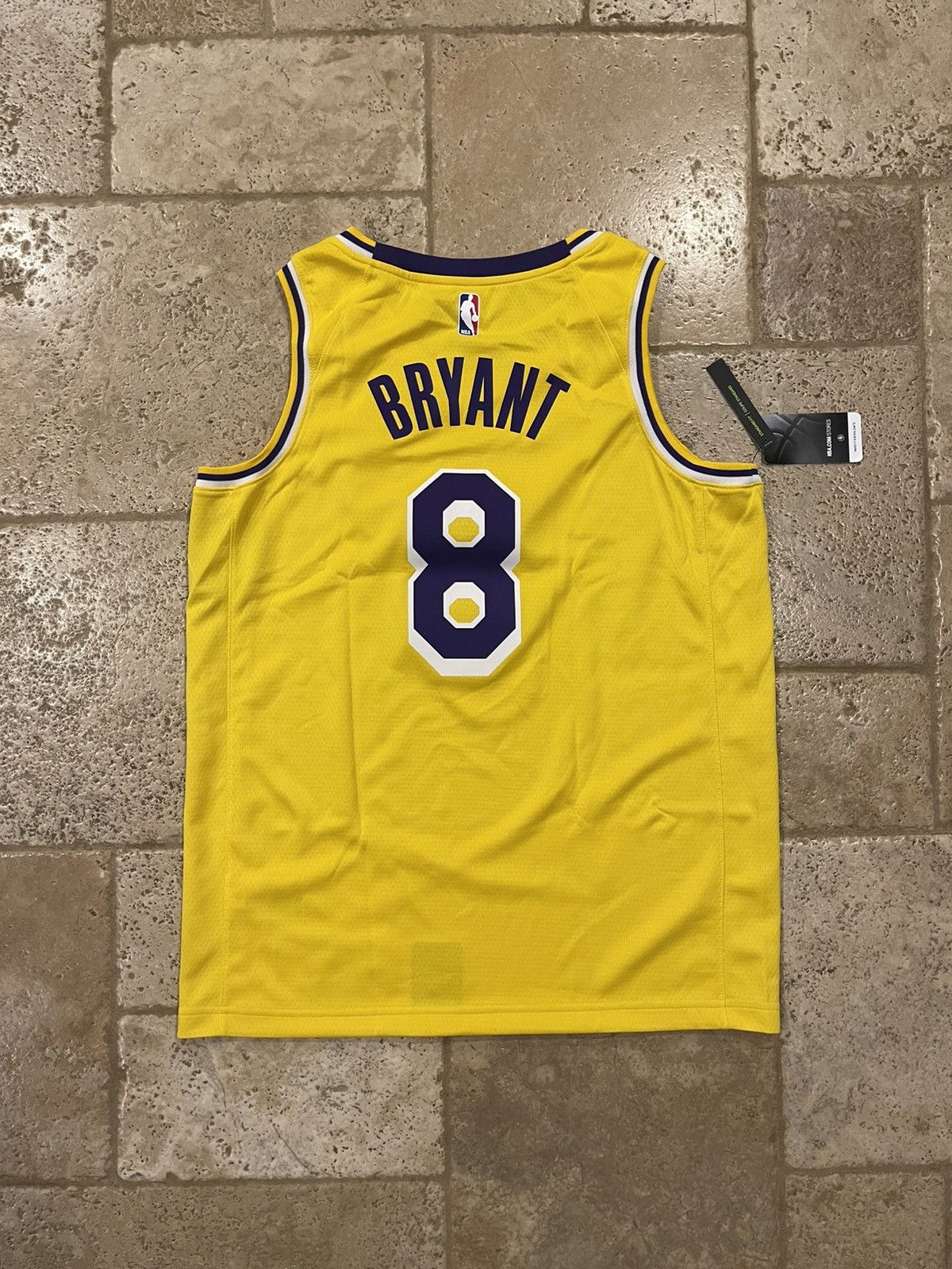 NBA Nike NBA Los Angeles Lakers Kobe Bryant Authentic Jersey Size US M / EU 48-50 / 2 - 2 Thumbnail