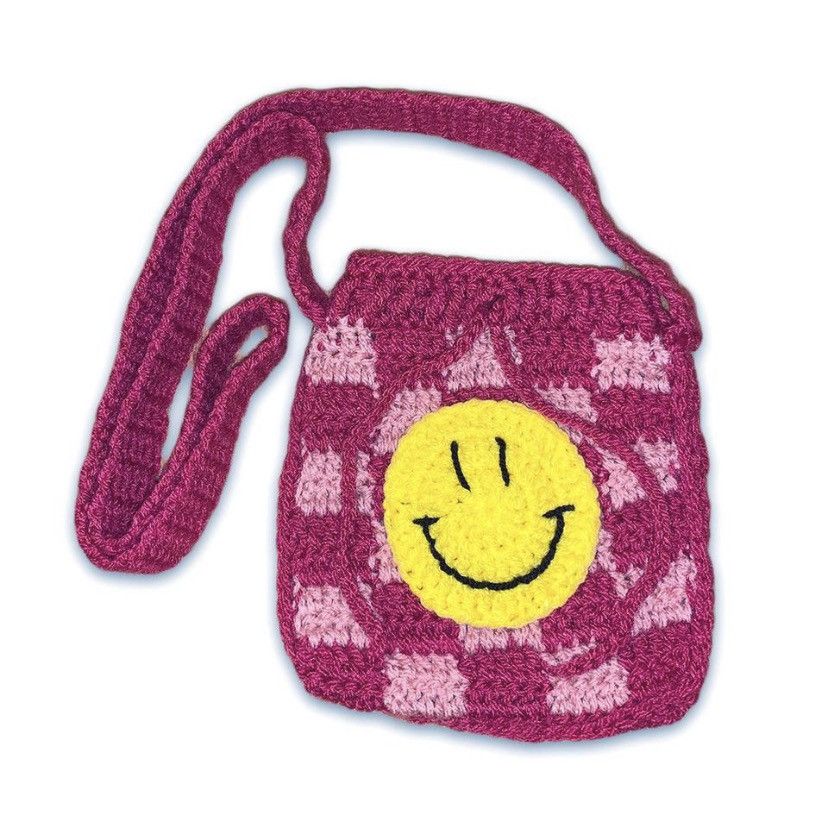 Handmade Handmade smiley crochet side bag Size ONE SIZE - 1 Thumbnail