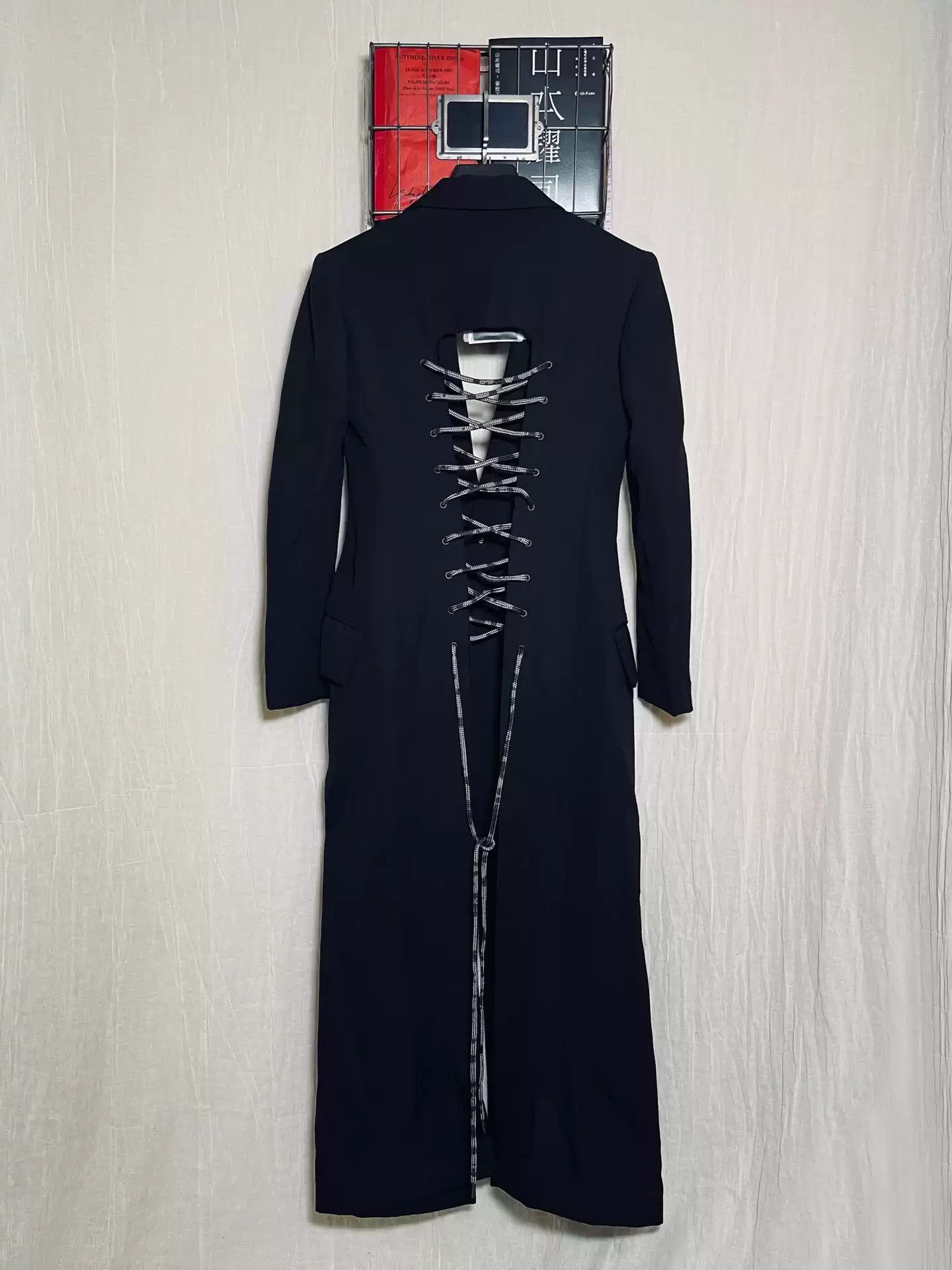 Yohji Yamamoto Yohji Yamamoto 20aw Look 6 Wool Back Lace up Coat Size US M / EU 48-50 / 2 - 1 Thumbnail