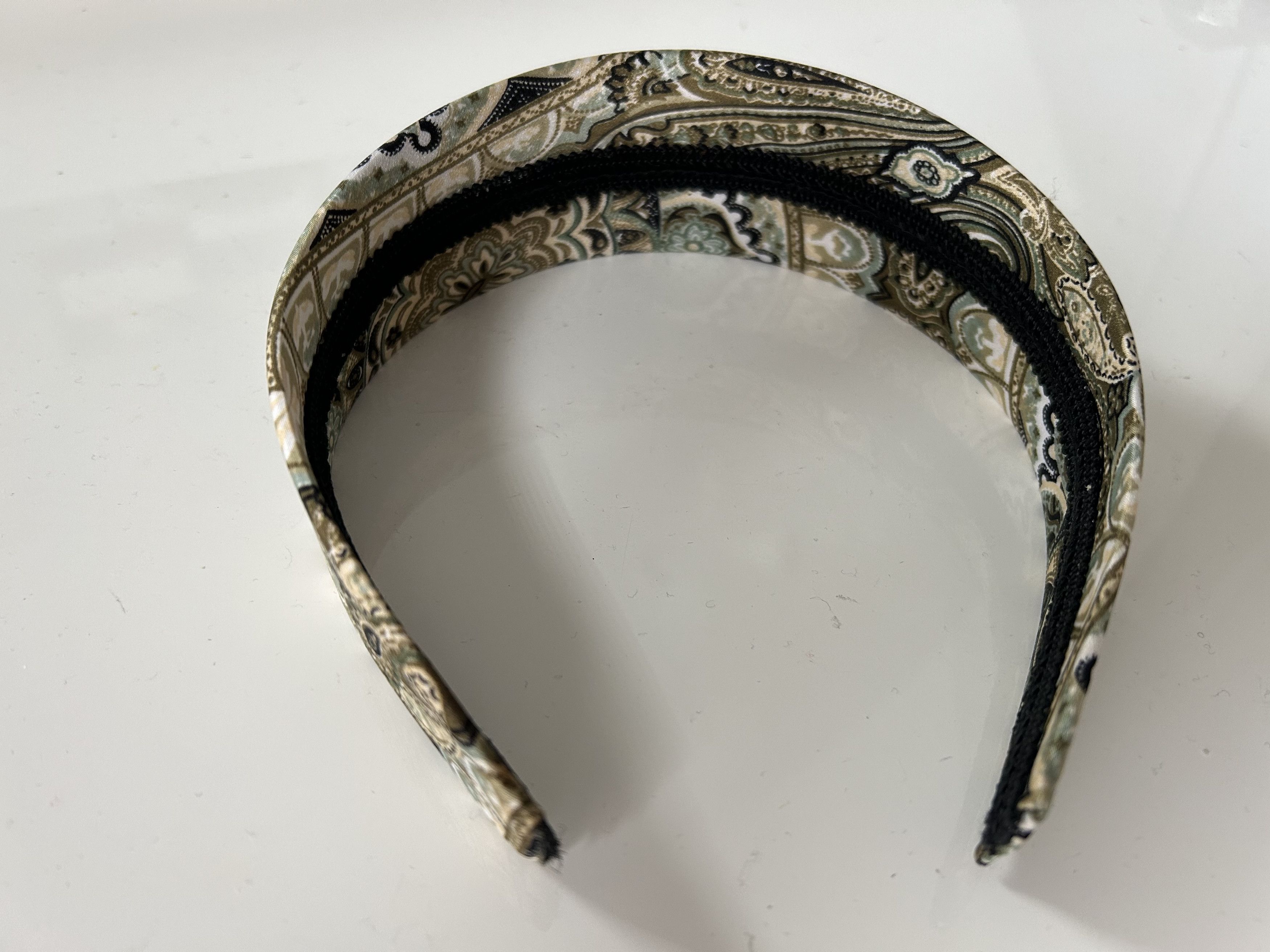 Other Three Assorted Headbands NWOT Satin Plastic Multicolored Size ONE SIZE - 4 Thumbnail