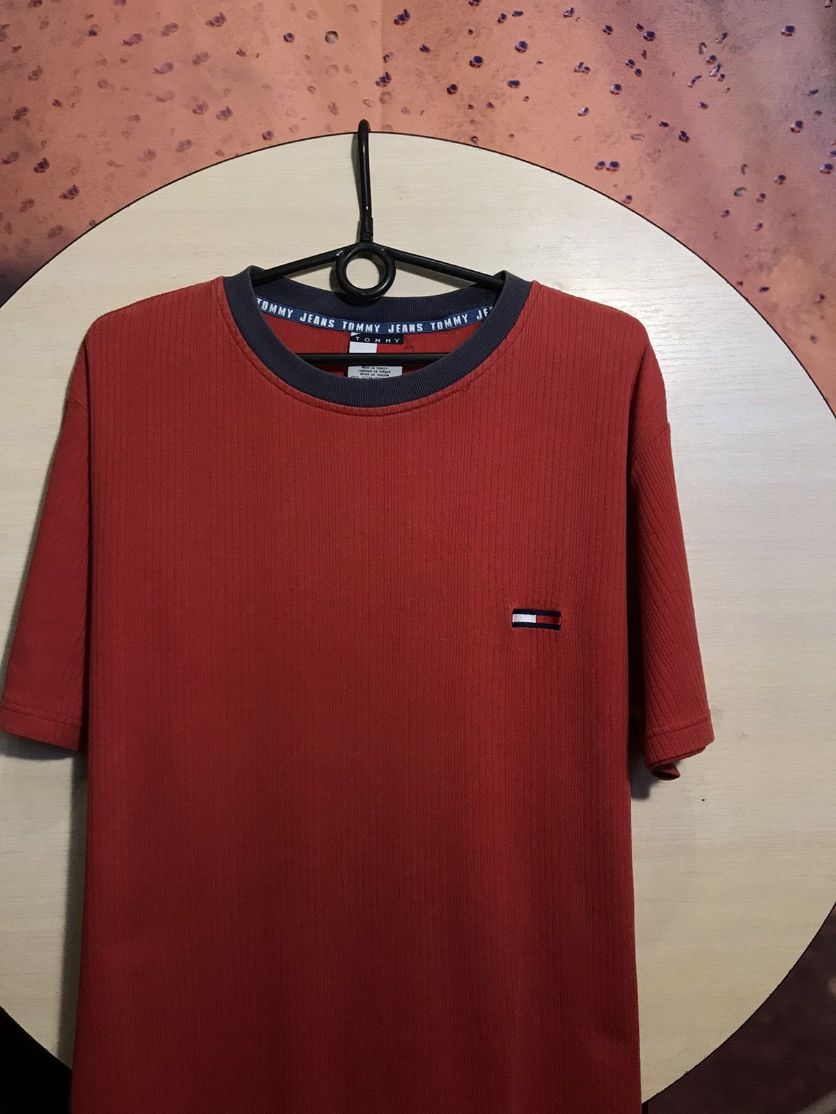 Tommy Hilfiger Vintage Tommy Hilfiger streetwear tee Size US L / EU 52-54 / 3 - 2 Thumbnail