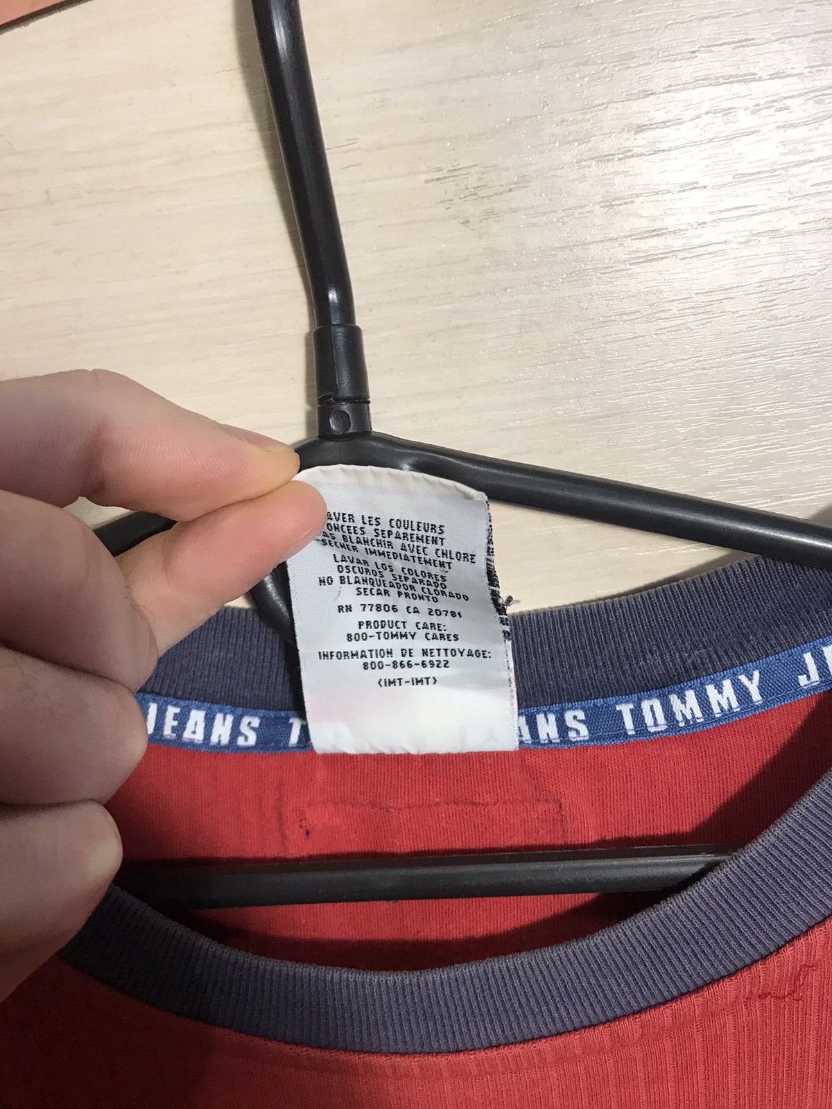 Tommy Hilfiger Vintage Tommy Hilfiger streetwear tee Size US L / EU 52-54 / 3 - 6 Thumbnail