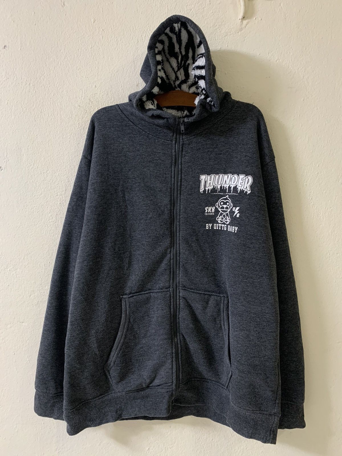 Japanese Brand Uittg Baby Hoodie Size US XXL / EU 58 / 5 - 1 Thumbnail