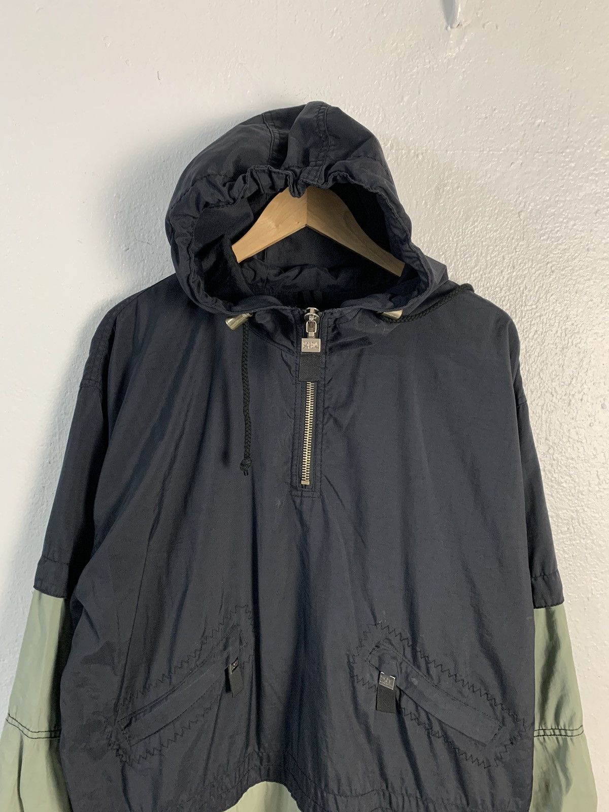 Japanese Brand Back Bowl By Goldwin Hoodie Pullover Windbreaker Size US XL / EU 56 / 4 - 11 Thumbnail