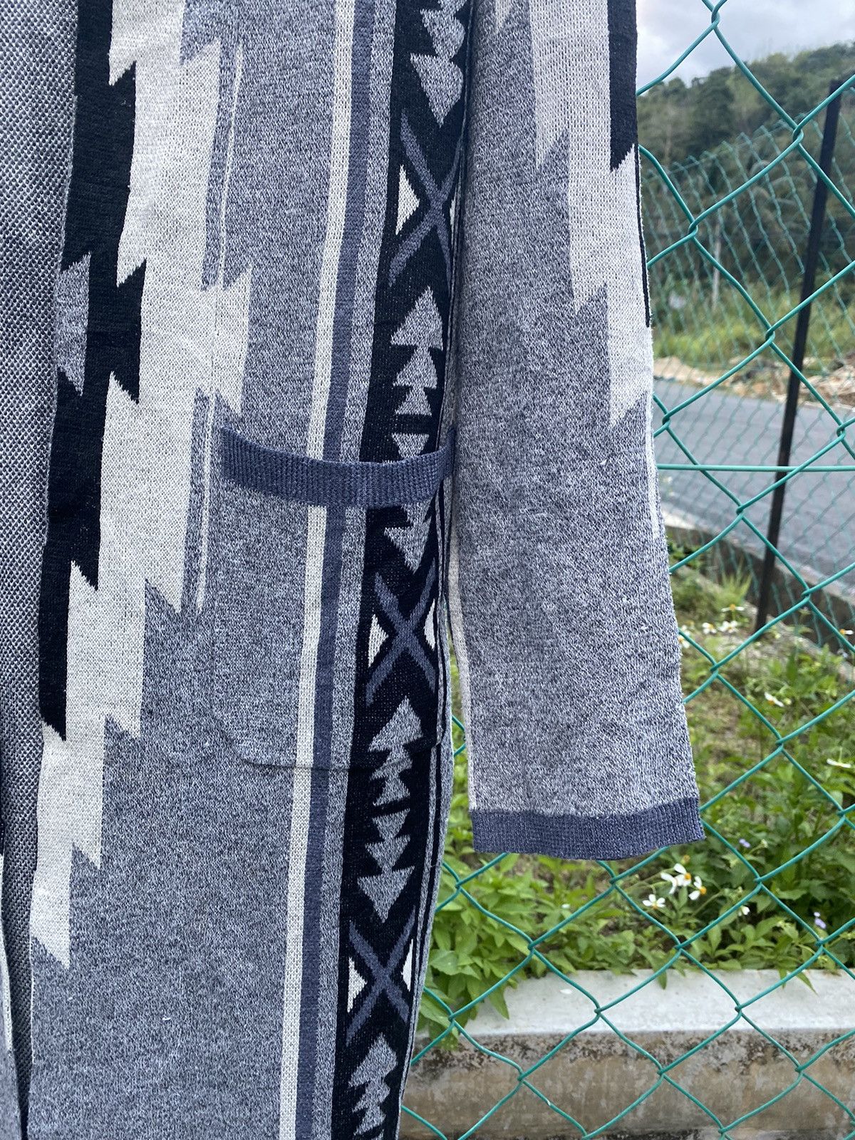 Japanese Brand Japanese brand NTDG Navajo Cardigan Size L / US 10 / IT 46 - 4 Thumbnail