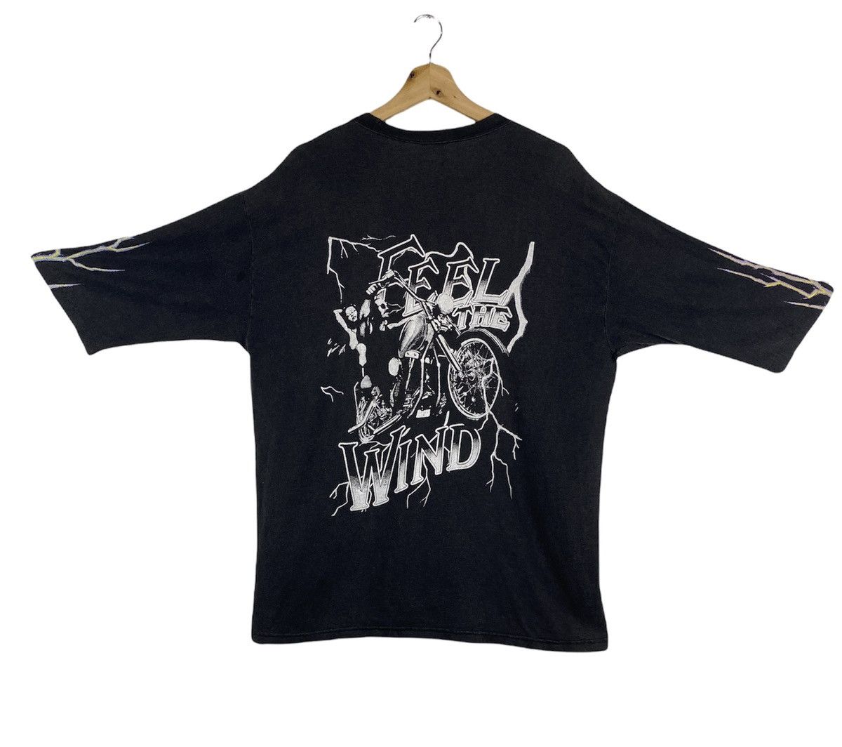 Band Tees GONE🔥 Vintage Feel The Wind Harley Davidson 3Q Tee T Shirt Size US L / EU 52-54 / 3 - 3 Thumbnail