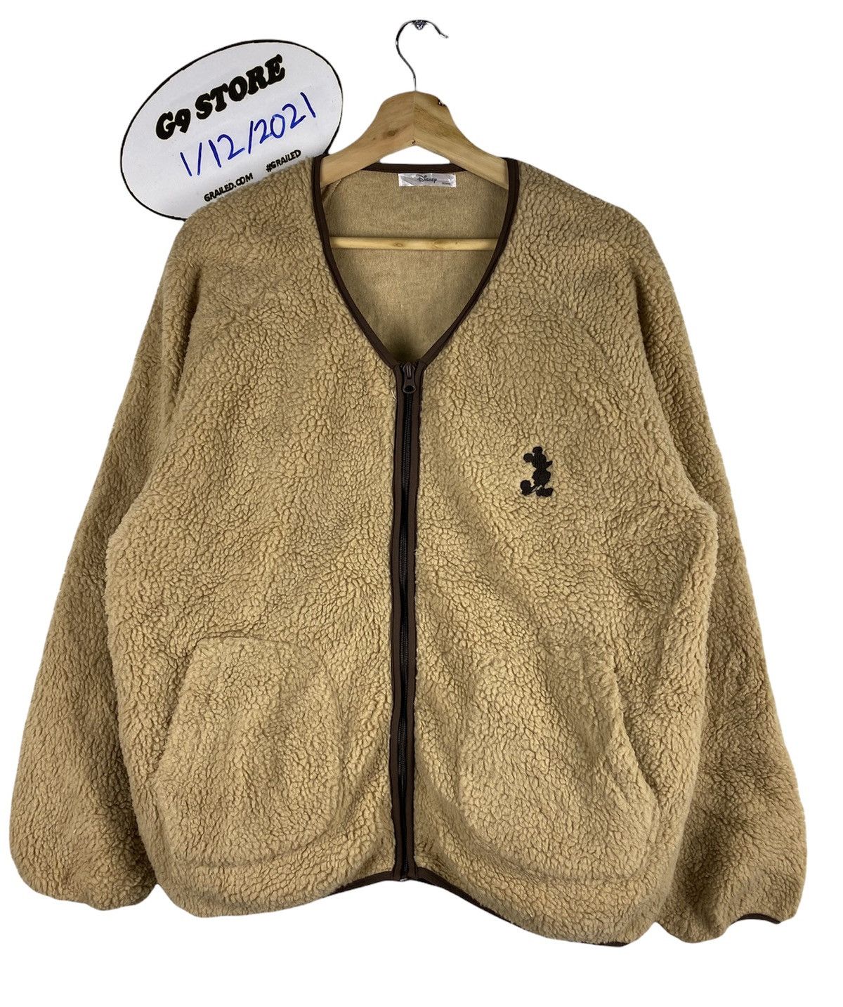 Disney STEAL 🔥 Mickey Mouse Sherpa Jacket Zip Up Cardigan Size US L / EU 52-54 / 3 - 1 Thumbnail
