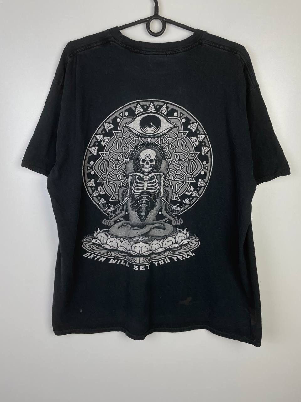 Vintage Skulls vintage t-shirt size XL Size US XL / EU 56 / 4 - 4 Thumbnail