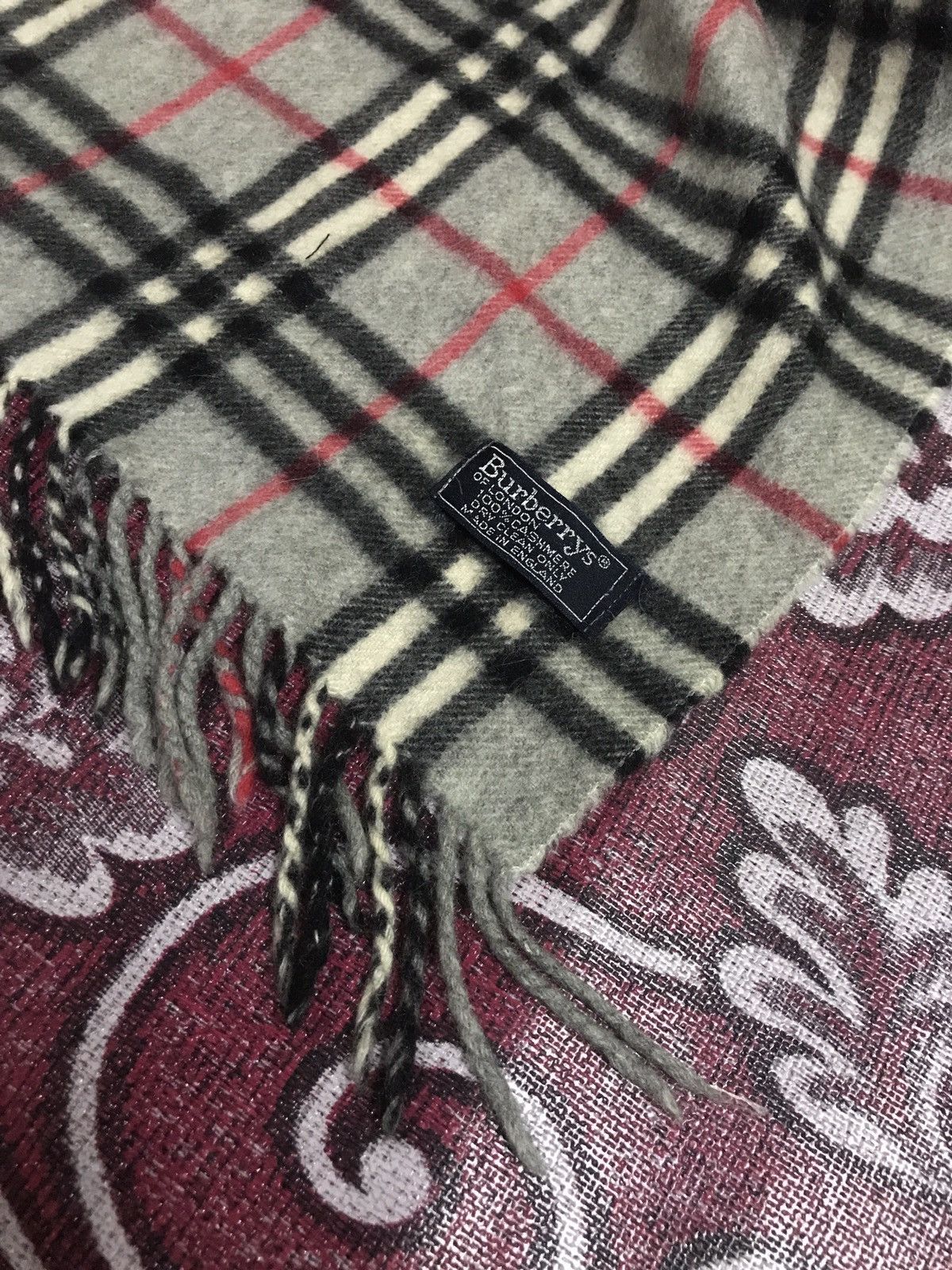 Burberry × Japanese Brand × Vintage Burberry Brit Checked Wool Big Muffler Scarve Size ONE SIZE - 2 Thumbnail