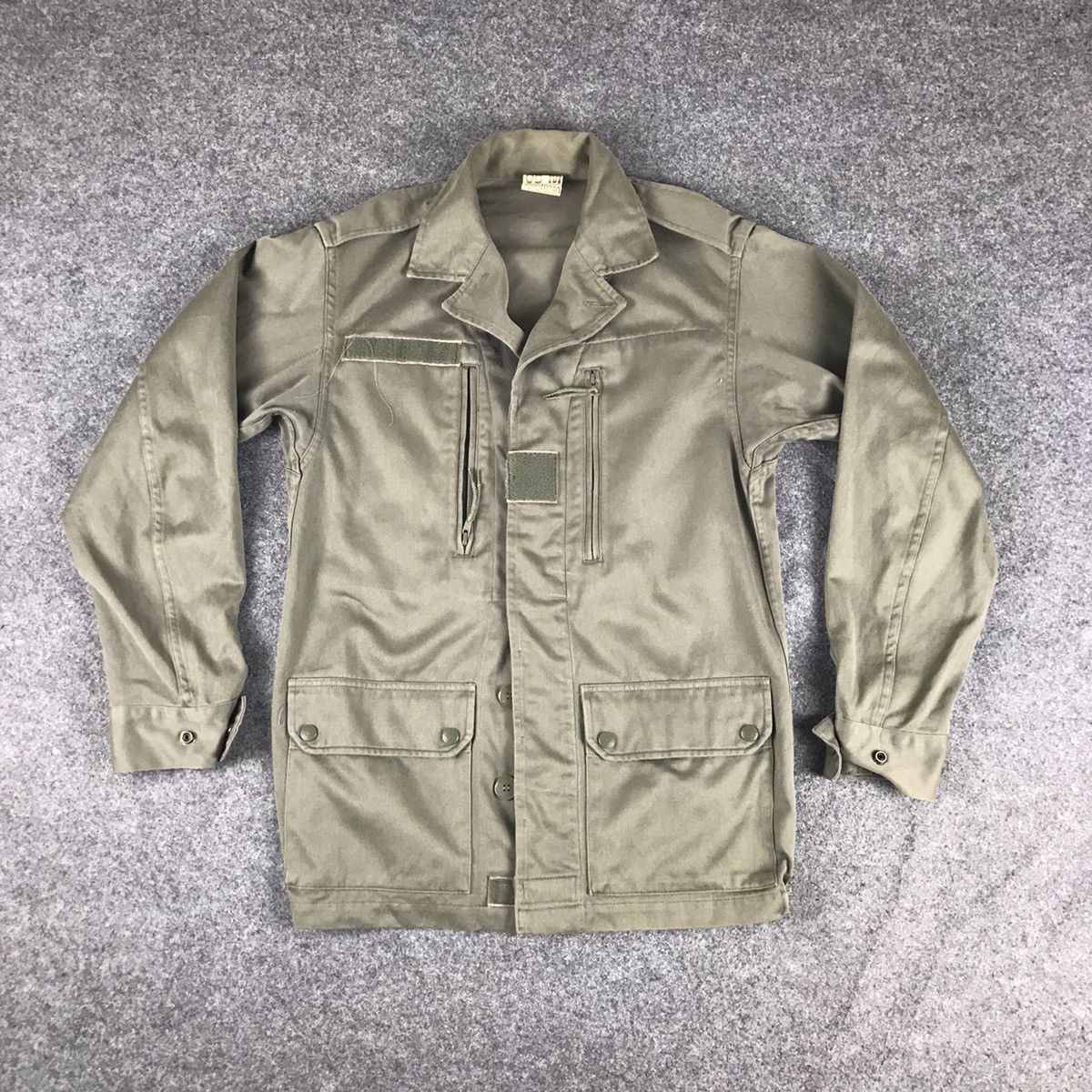 Vintage 🔥True Vintage France army 88M🔥 Size US M / EU 48-50 / 2 - 1 Thumbnail