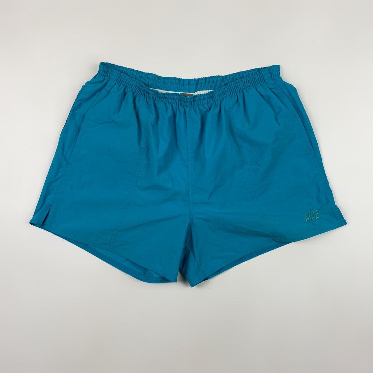 Vintage 1980s Vintage Nike Aqua Blue Nylon Shorts XL Size US 36 / EU 52 - 1 Thumbnail