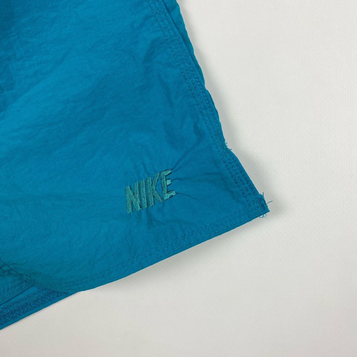 Vintage 1980s Vintage Nike Aqua Blue Nylon Shorts XL Size US 36 / EU 52 - 3 Thumbnail