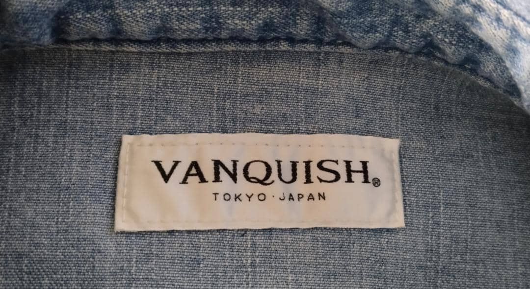 Japanese Brand Japanese Brand Vanquish Blue Wash Denim Shirt Size US S / EU 44-46 / 1 - 2 Thumbnail