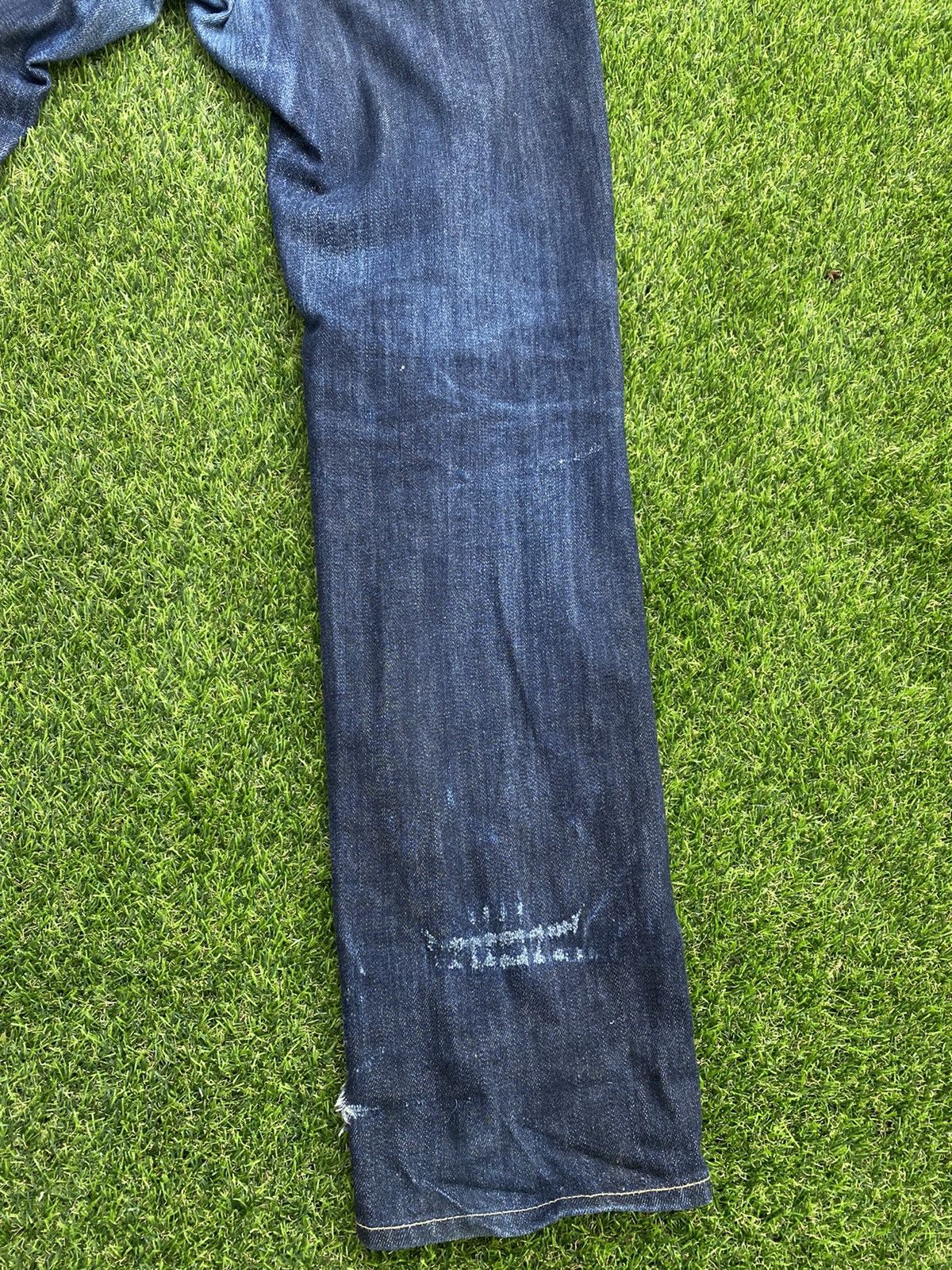 Japanese Brand SHOOT 🔥 Vintage Distressed Selvedge Denim Jeans By Uniqlo Size US 30 / EU 46 - 11 Thumbnail