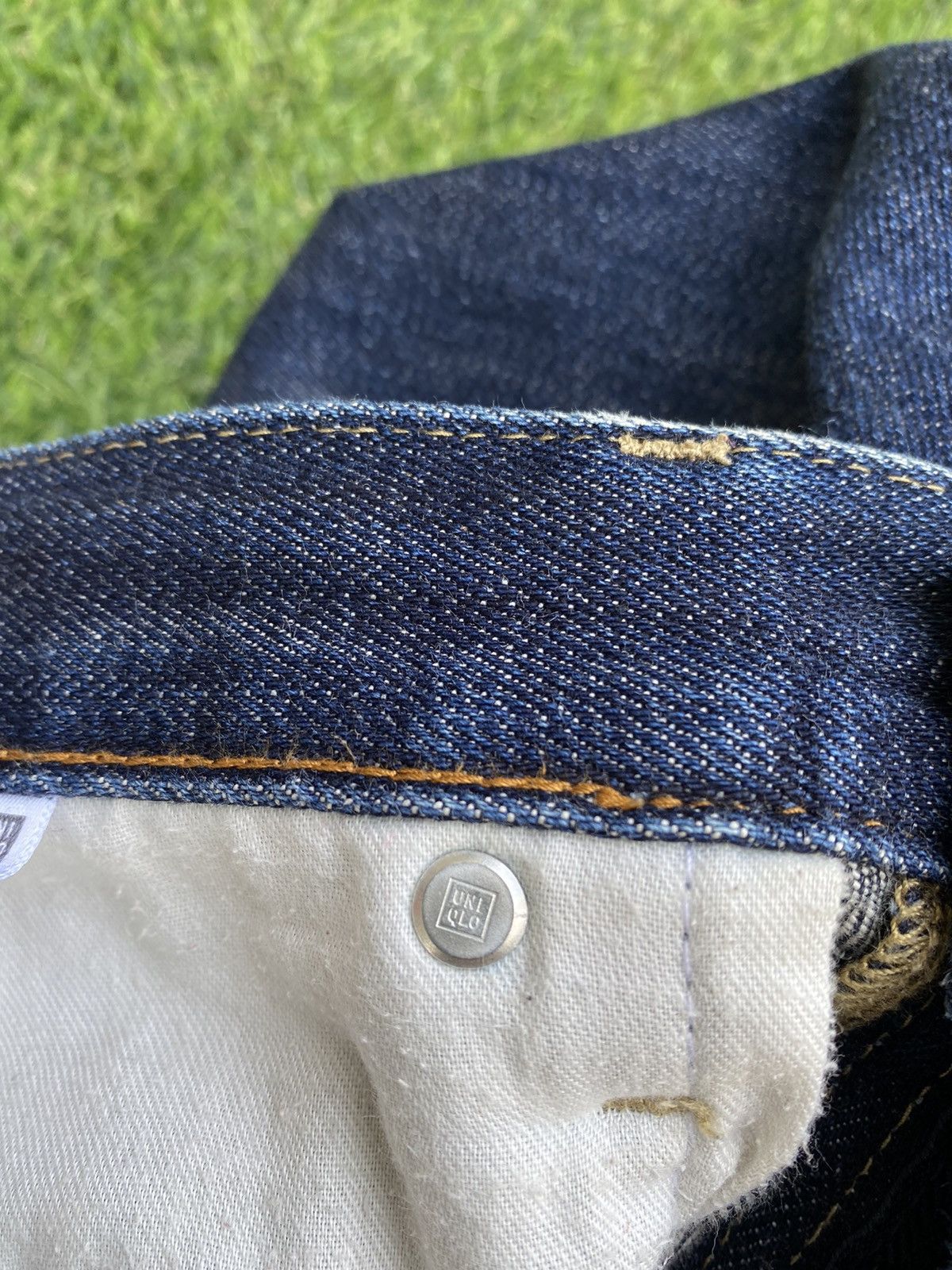 Japanese Brand SHOOT 🔥 Vintage Distressed Selvedge Denim Jeans By Uniqlo Size US 30 / EU 46 - 7 Thumbnail