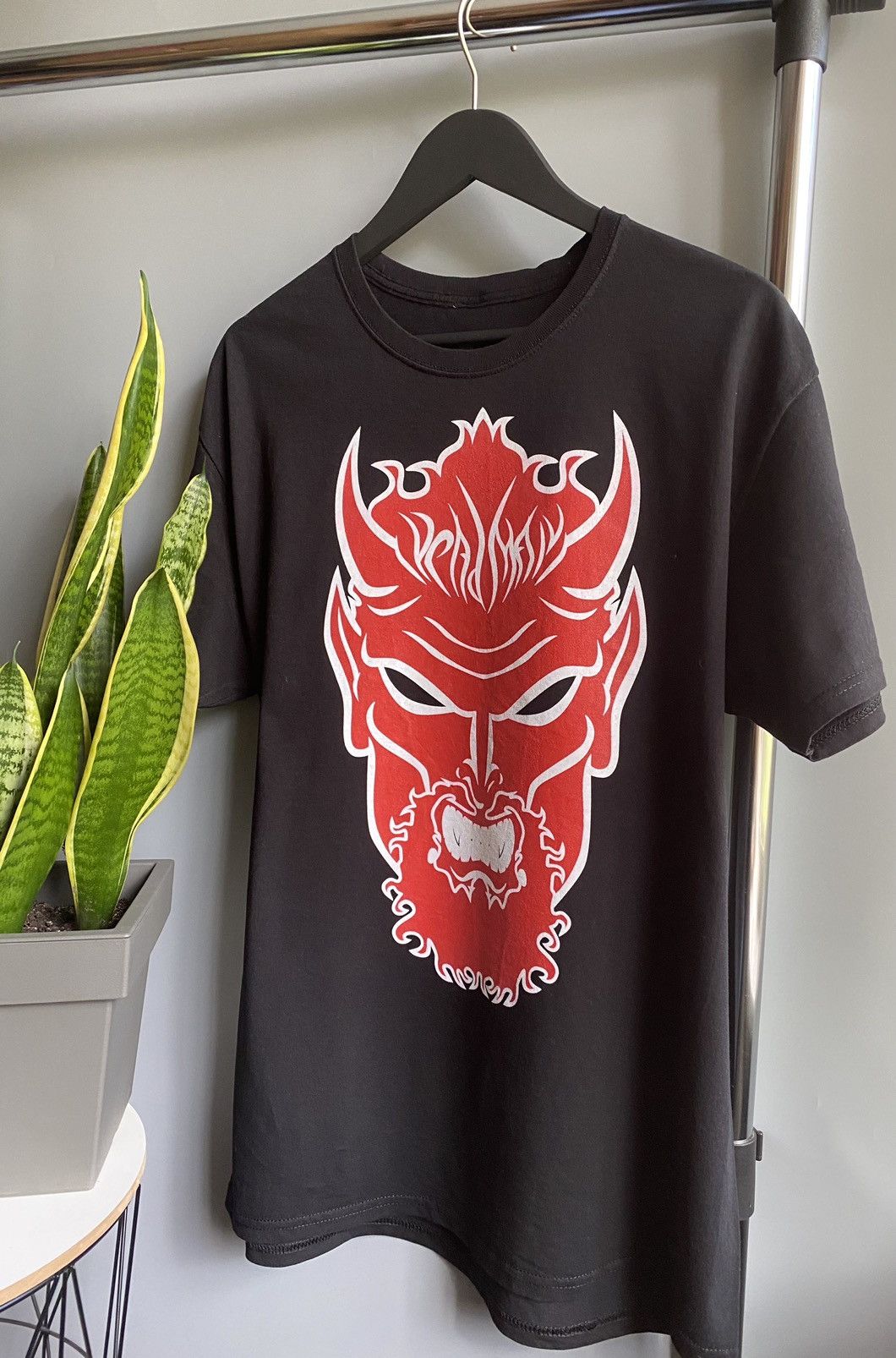 WWE Vintage Red Big Evil Devil Undertaker Wrestling T Shirt Size US L / EU 52-54 / 3 - 2 Thumbnail