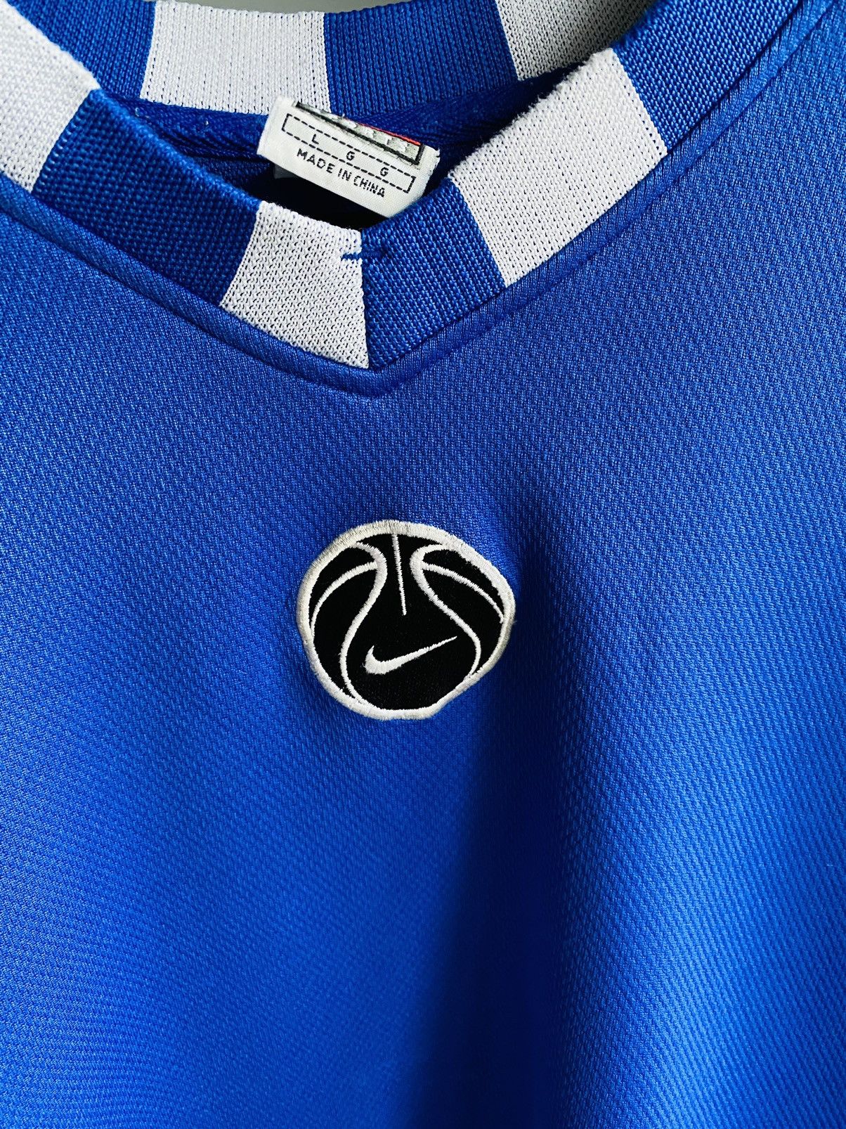 Nike × Vintage Vintage 90s Nike the “Swoosh Brand” Basketball jersey Size US L / EU 52-54 / 3 - 7 Thumbnail