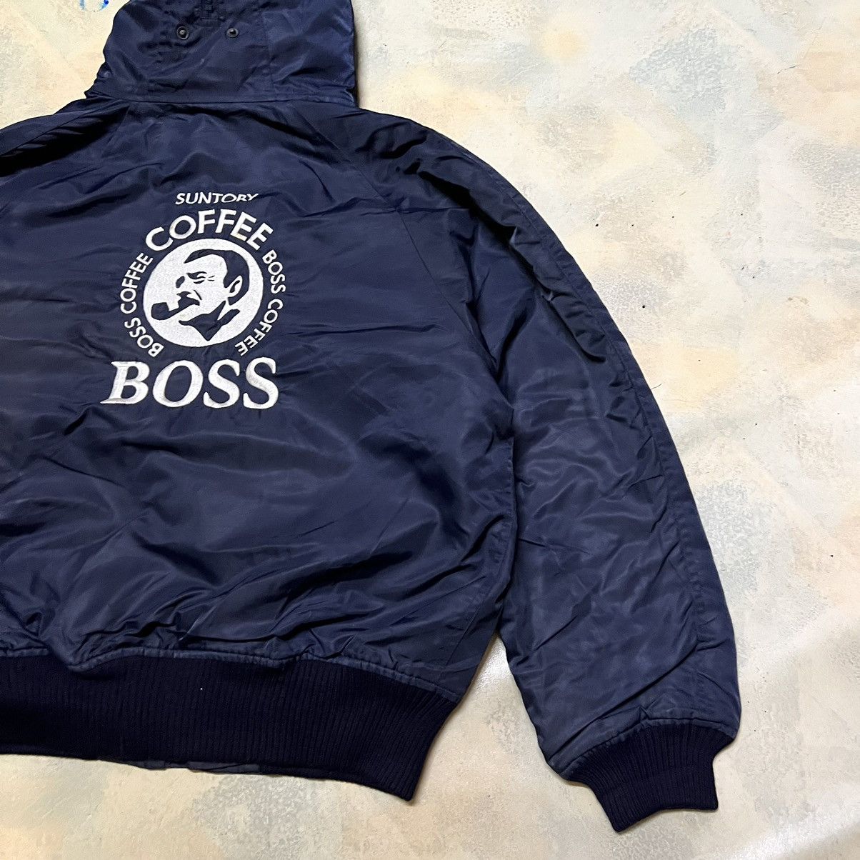 Japanese Brand Vintage Suntory Boss Coffee Bomber Jacket Size US L / EU 52-54 / 3 - 16 Thumbnail