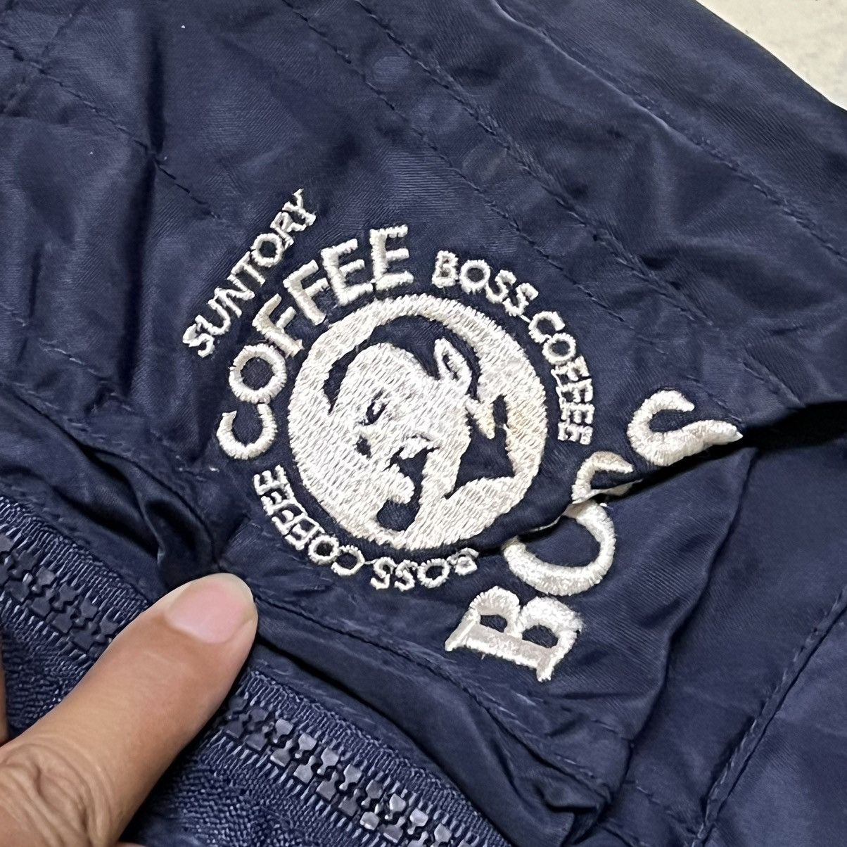 Japanese Brand Vintage Suntory Boss Coffee Bomber Jacket Size US L / EU 52-54 / 3 - 6 Thumbnail