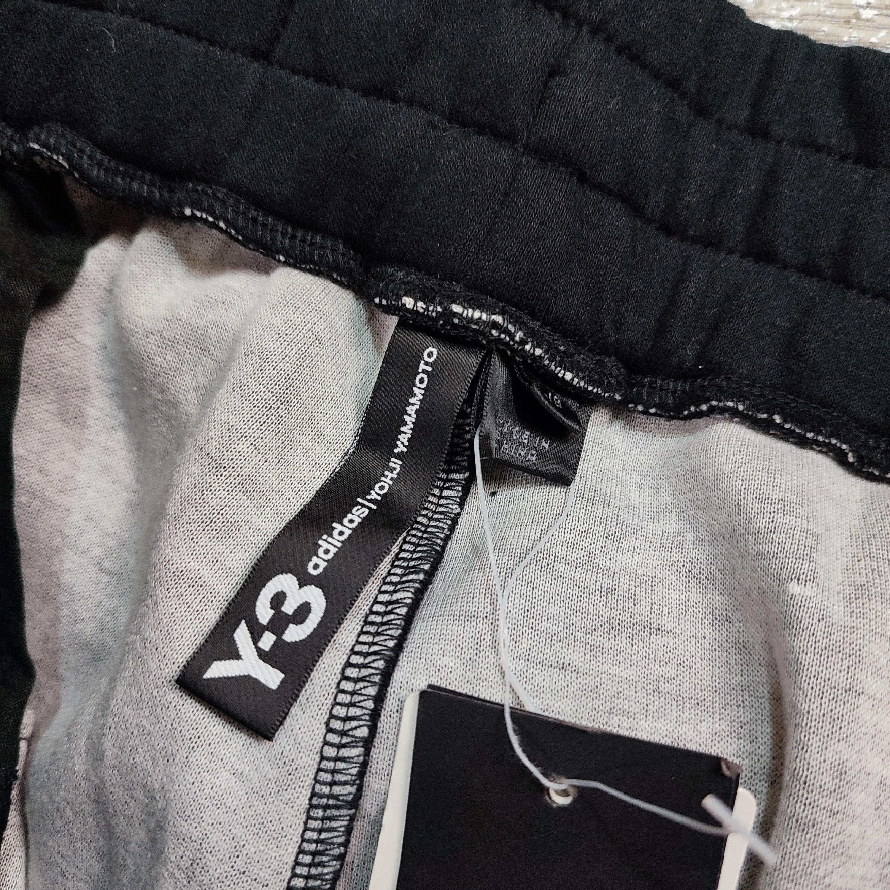 Adidas ADIDAS Y-3 SCI FI SHORTS Size US 32 / EU 48 - 5 Thumbnail