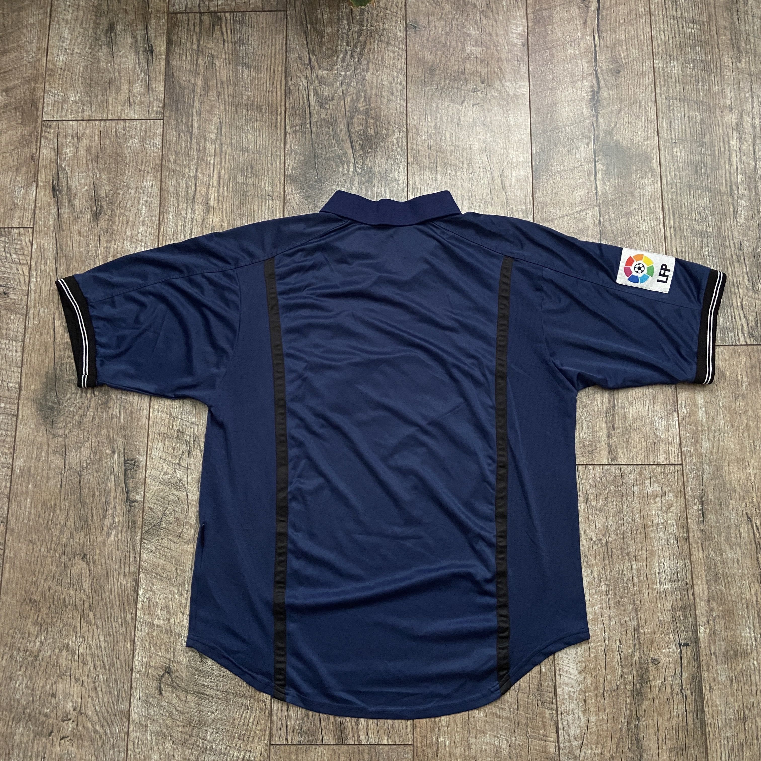 Nike 2000 Nike Valencia FC Away Soccer Jersey Size US L / EU 52-54 / 3 - 11 Thumbnail