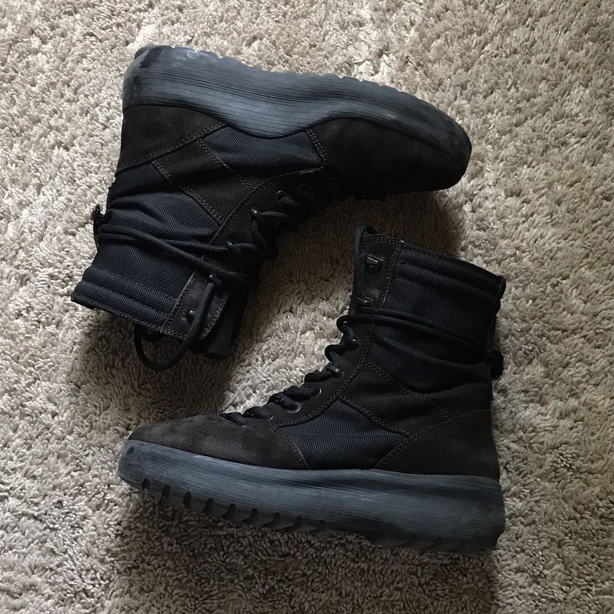 YEEZY SEASON 6 COMBAT BOOT ブラック　41 Yeezy Season 6 Combat Boot Black Yeezy