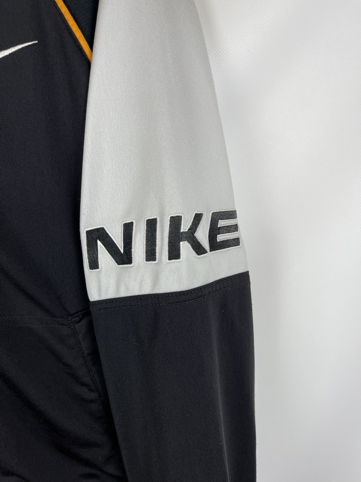 Nike Nike vintage 90s logo swoosh embroidered track top jacket Size US M / EU 48-50 / 2 - 4 Thumbnail