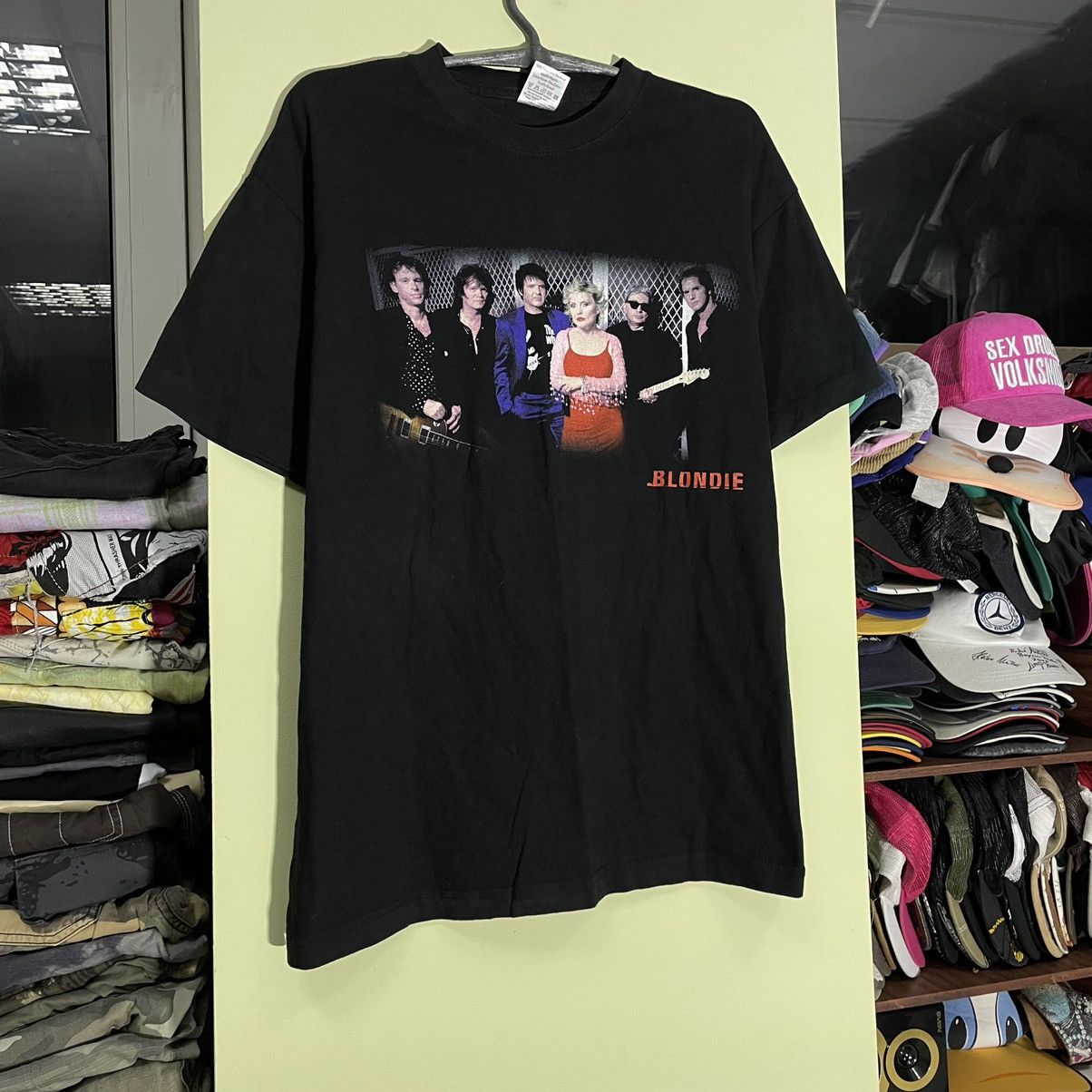 Vintage Vintage Y2K Band Tee Graphic Streetwear Punk Black Worn In M Size US M / EU 48-50 / 2 - 2 Thumbnail