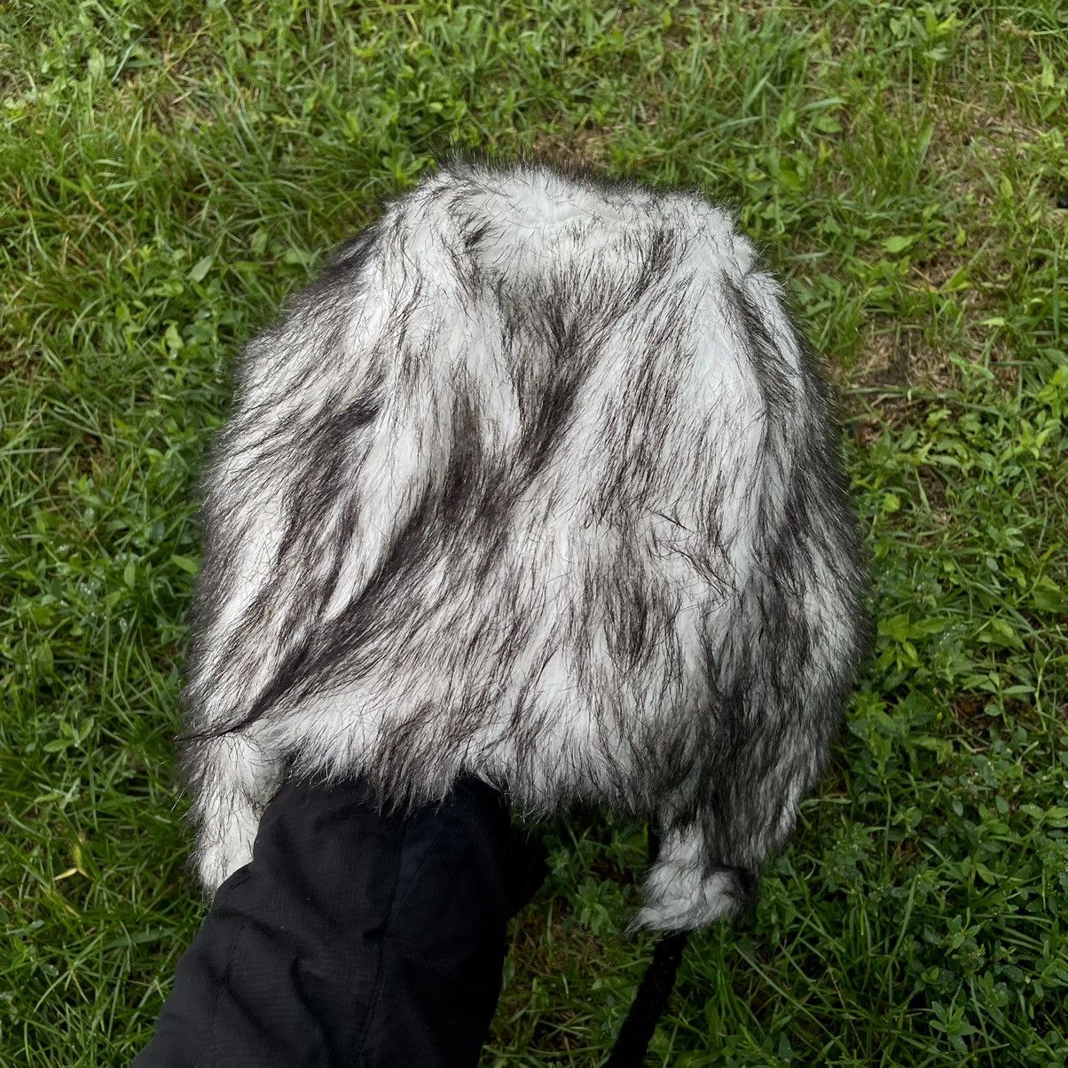 Vintage Vintage 90s Mohair Beanie Grey Streetwear Knit Hat Punk OS Size ONE SIZE - 4 Thumbnail