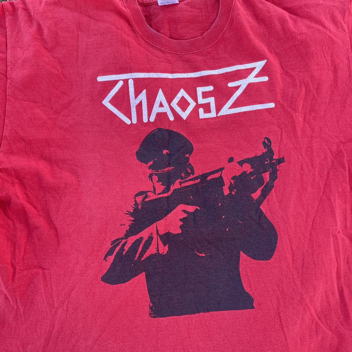 Vintage Vintage Y2K Chaos Band Graphic Tee Sun Faded Punk Wide Leg L Size US L / EU 52-54 / 3 - 2 Thumbnail