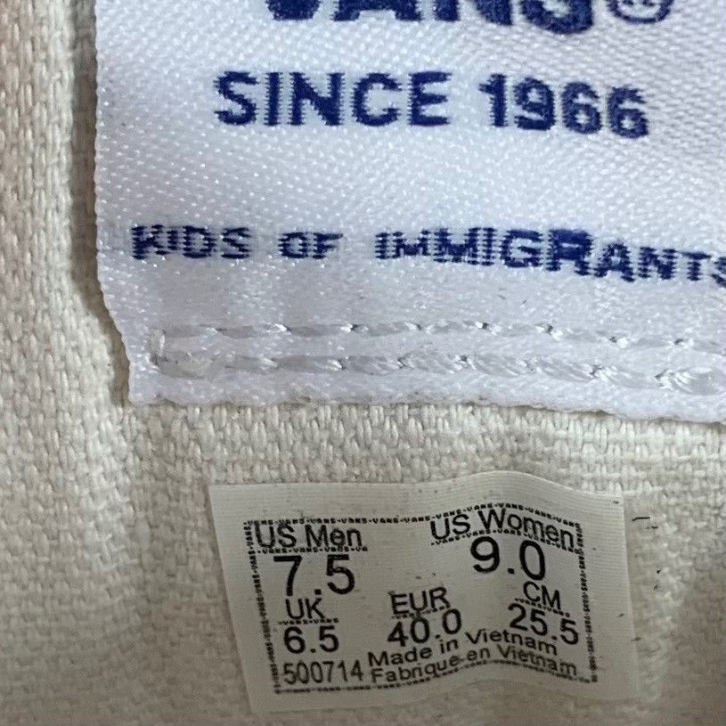 Vans Vans Old Skool 36 Kids Of Immigrants Anything Is Possible Size US 9 / IT 39 - 6 Thumbnail