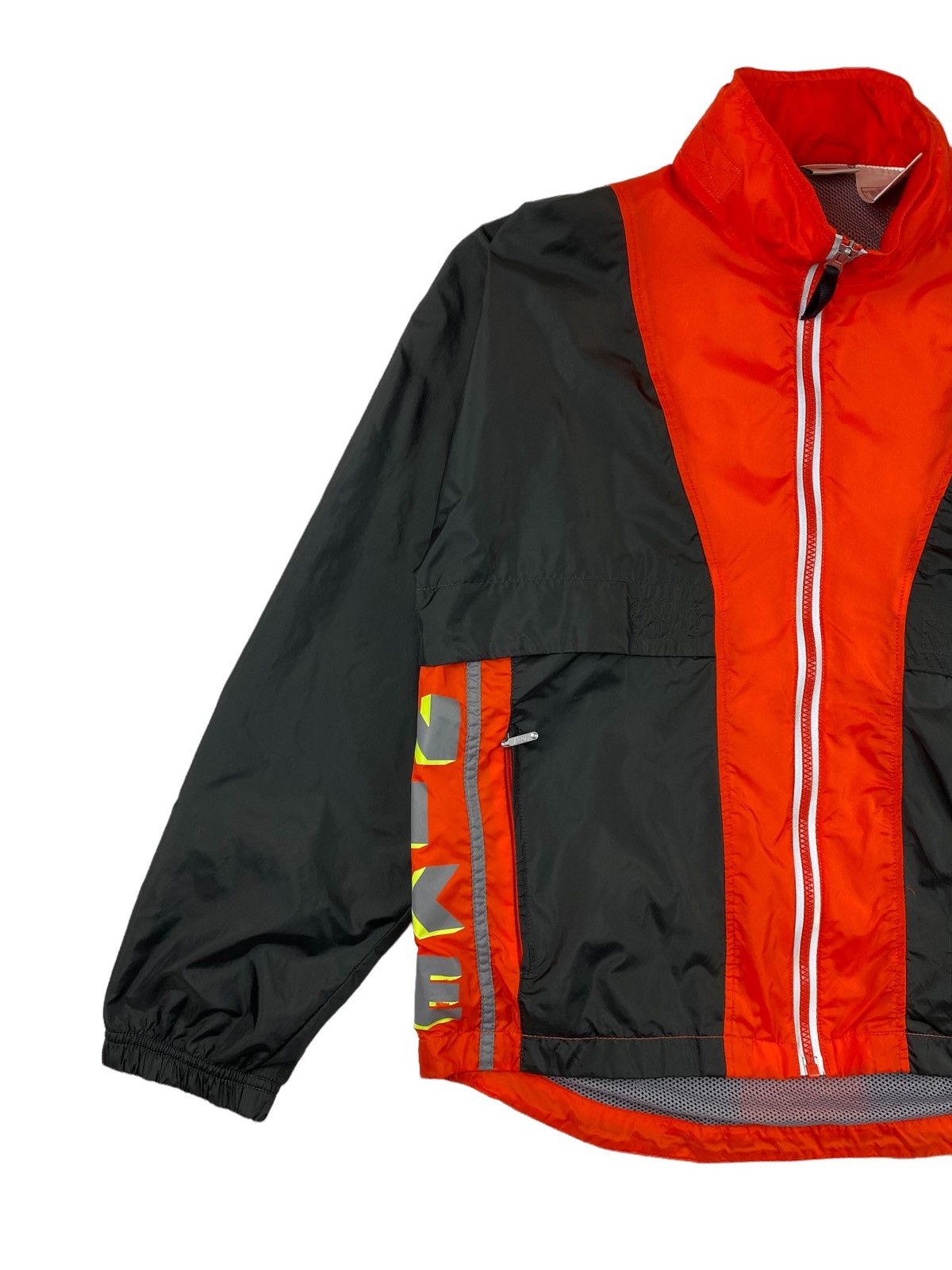Nike Vintage Nike Big Logo Drill Windbreaker Bomber Jacket Size US S / EU 44-46 / 1 - 5 Thumbnail