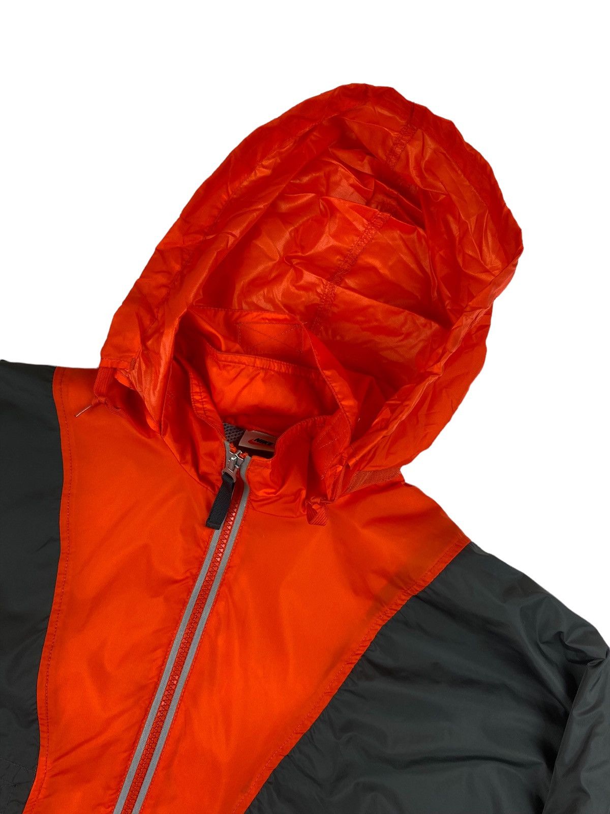 Nike Vintage Nike Big Logo Drill Windbreaker Bomber Jacket Size US S / EU 44-46 / 1 - 11 Thumbnail