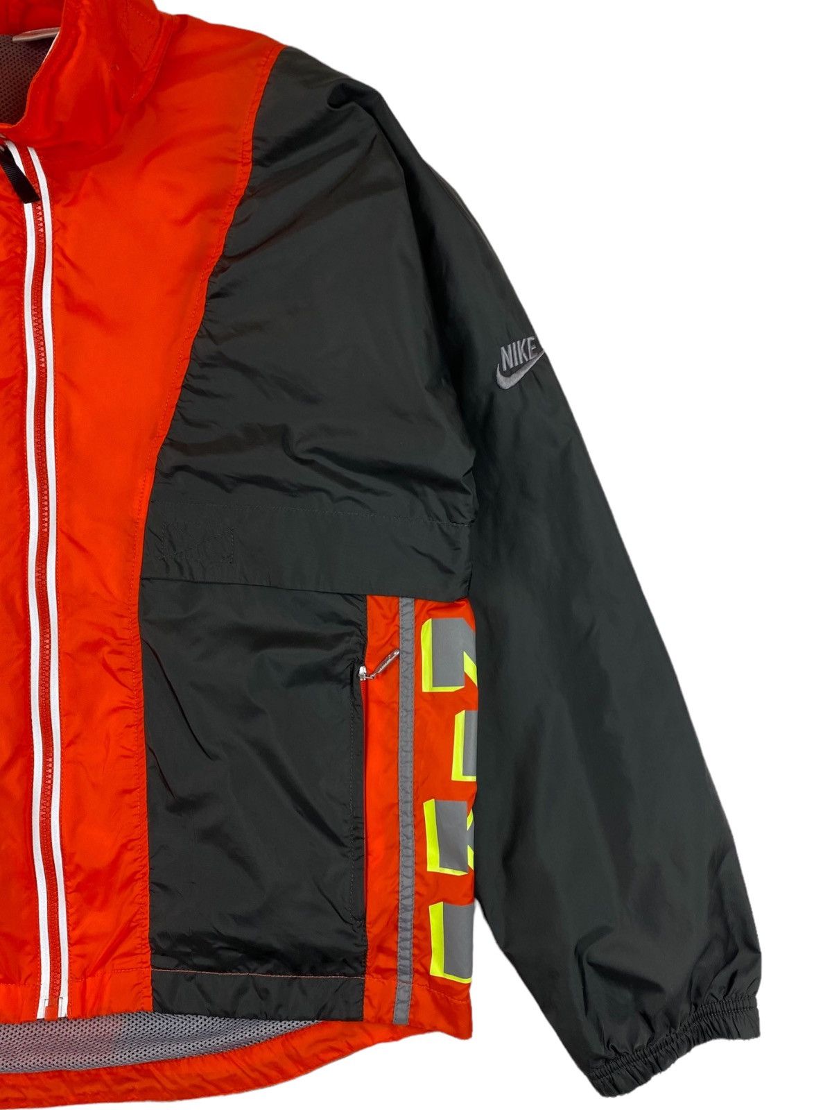 Nike Vintage Nike Big Logo Drill Windbreaker Bomber Jacket Size US S / EU 44-46 / 1 - 4 Thumbnail