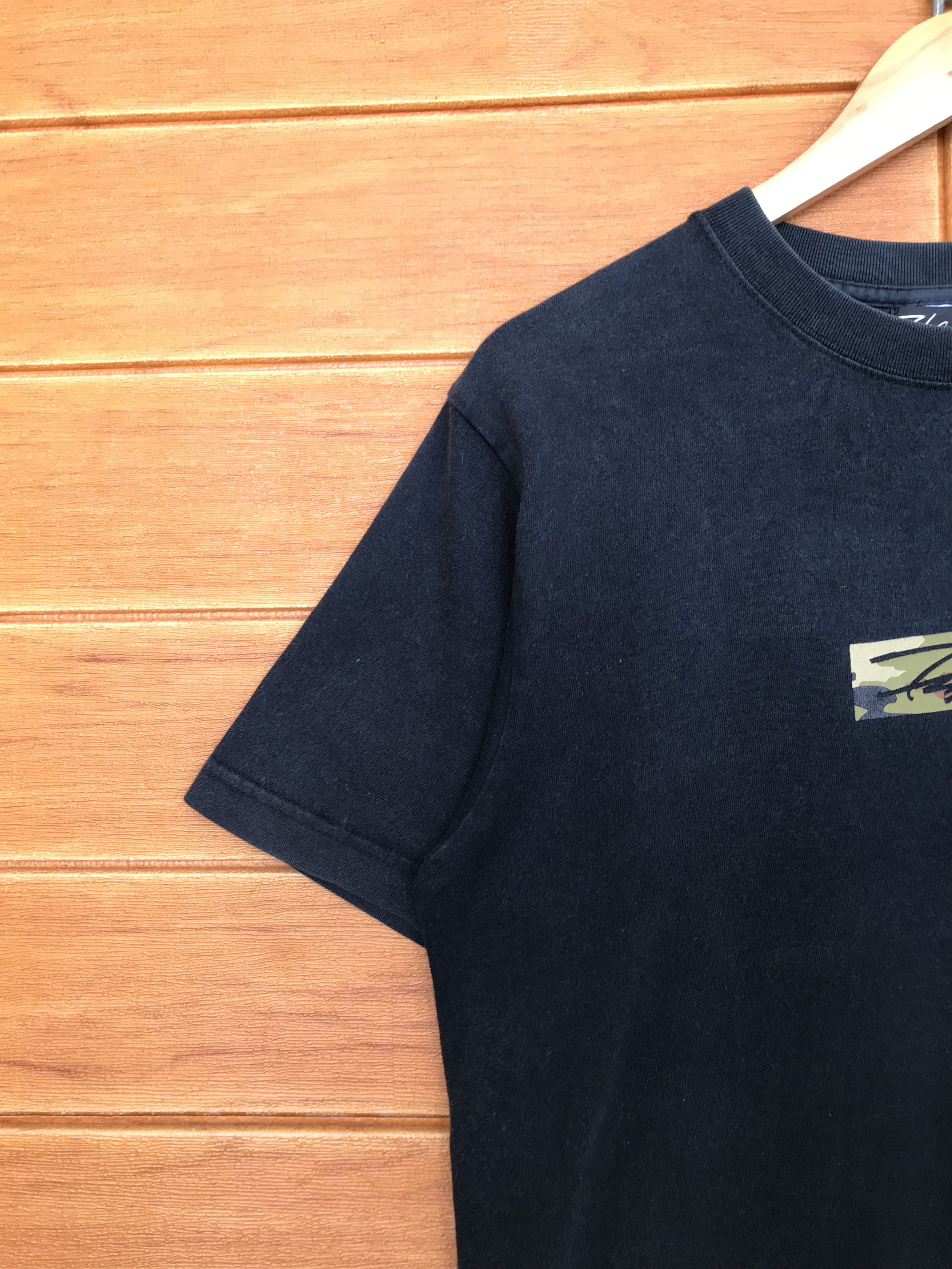 Futura Vintage FUTURA Box Logo Camo T-Shirt / Size M Size US M / EU 48-50 / 2 - 6 Thumbnail