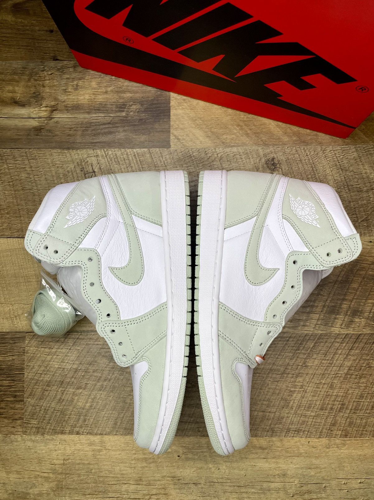 image of Jordan Nike Air Jordan 1 High Retro OG Seafoam Green 2021 Shoes, Men's (Size 10)