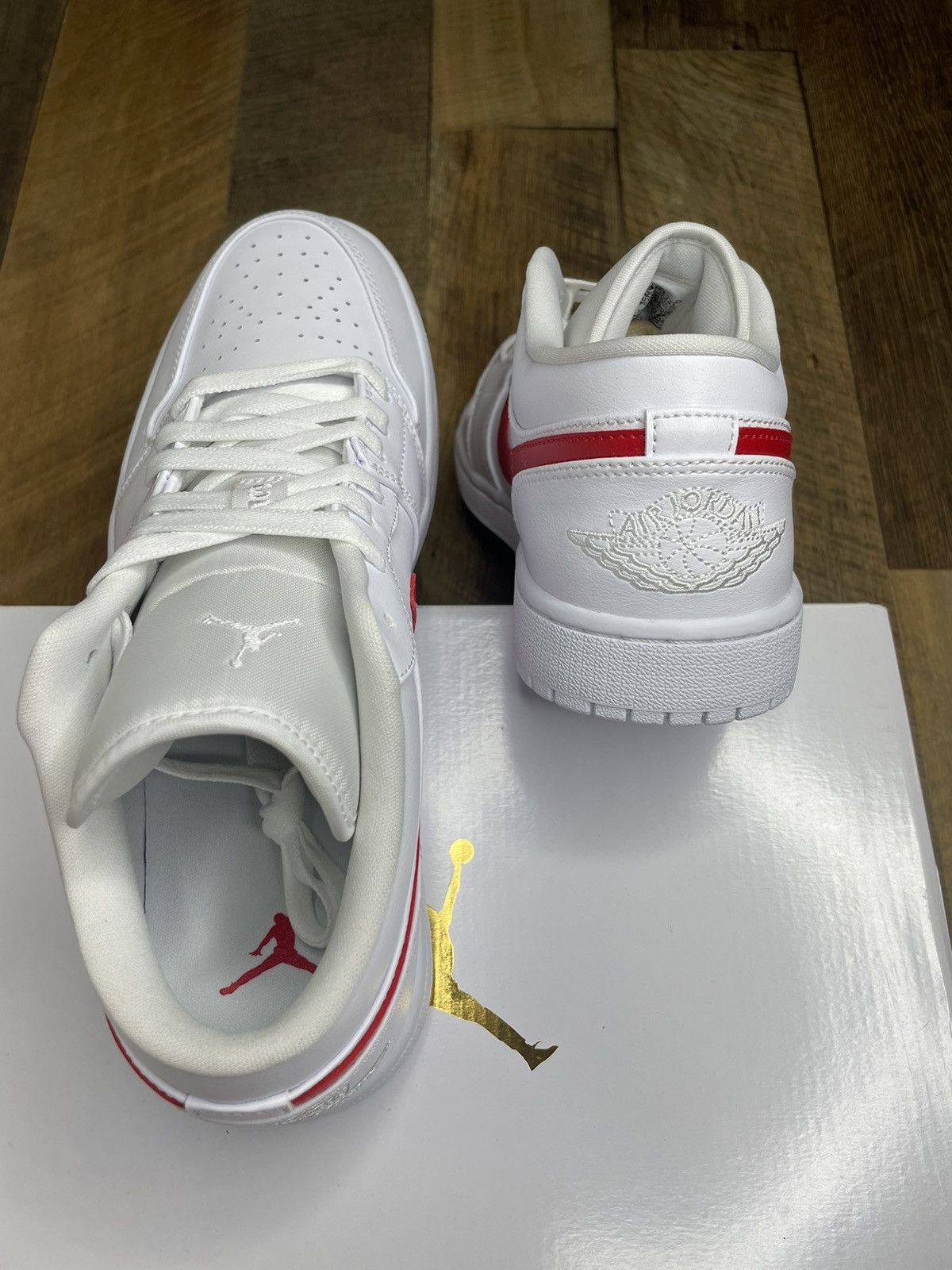 Jordan Brand Air Jordan 1 low university red 2021 women Size US 11.5 / EU 44-45 - 4 Thumbnail