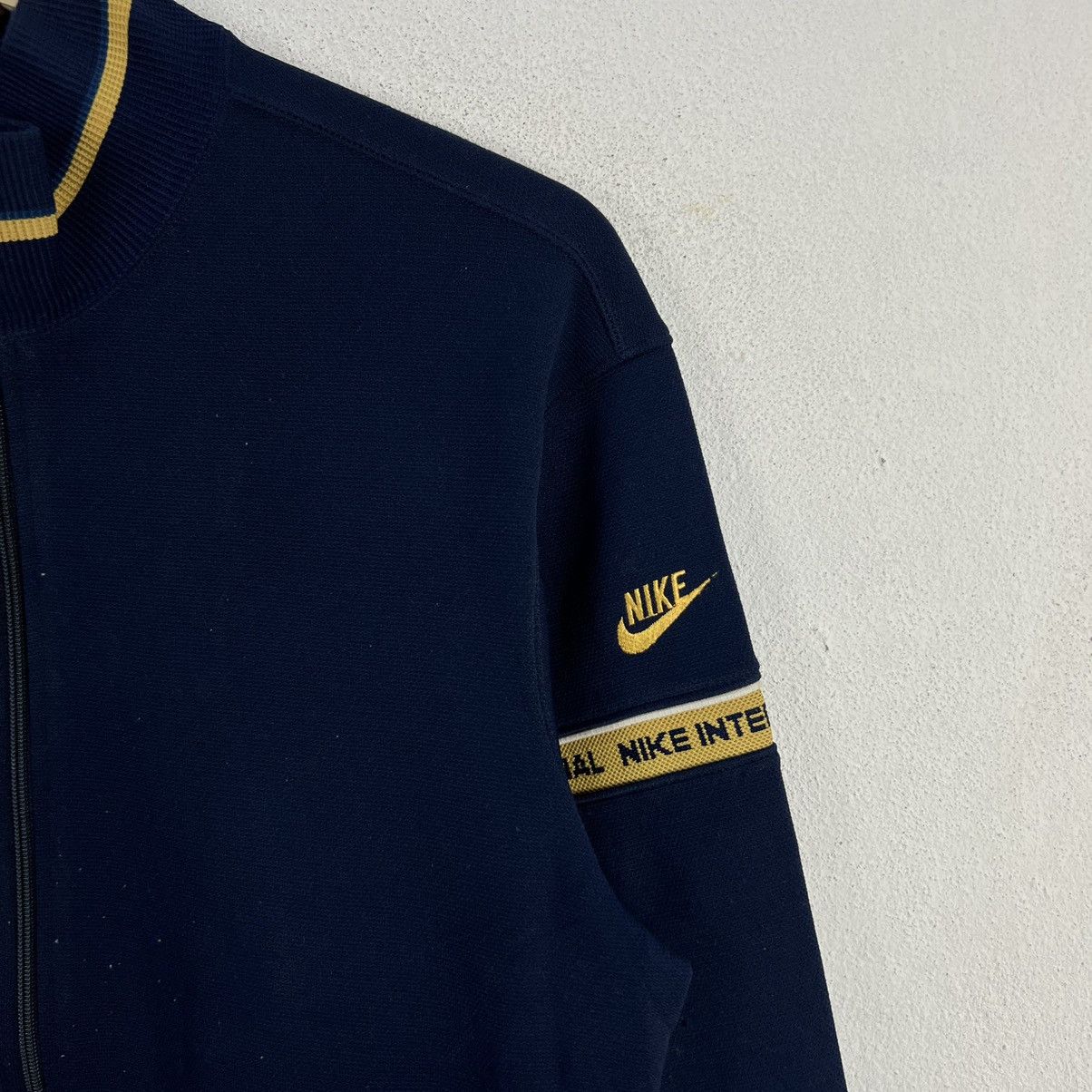 Nike VINTAGE NIKE ZIPPER JACKET BLUE TAG MADE IN JAPAN Size US M / EU 48-50 / 2 - 4 Thumbnail